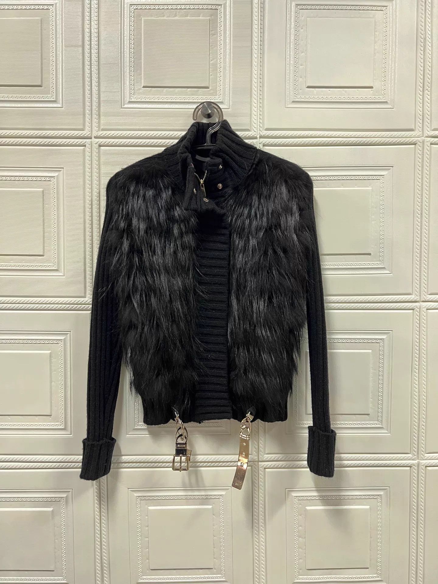 Gucci Gucci Alpaca & Sable Fur Knit Jacket Size S 99 New Size S / US 4 / IT 40 - 1 Thumbnail