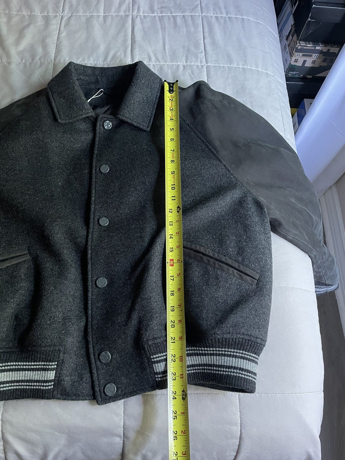 Louis Vuitton Louis Vuitton Africa Embroidered Wool Suede Jacket Size US M / EU 48-50 / 2 - 11 Thumbnail