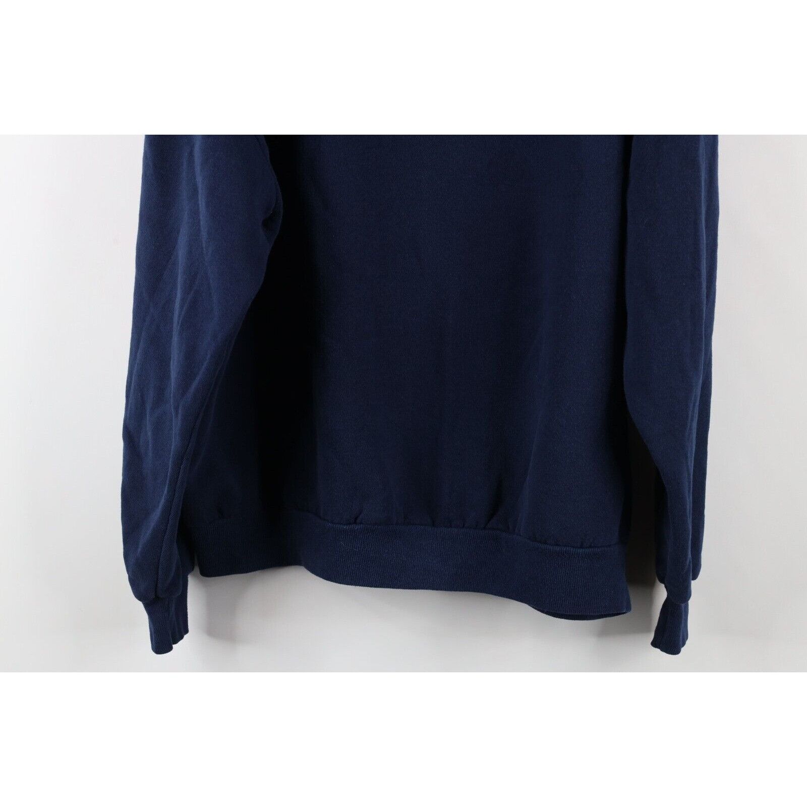 Vintage Vintage 90s Streetwear Faded Christmas Snow Sweatshirt Size XL / US 12-14 / IT 48-50 - 13 Thumbnail