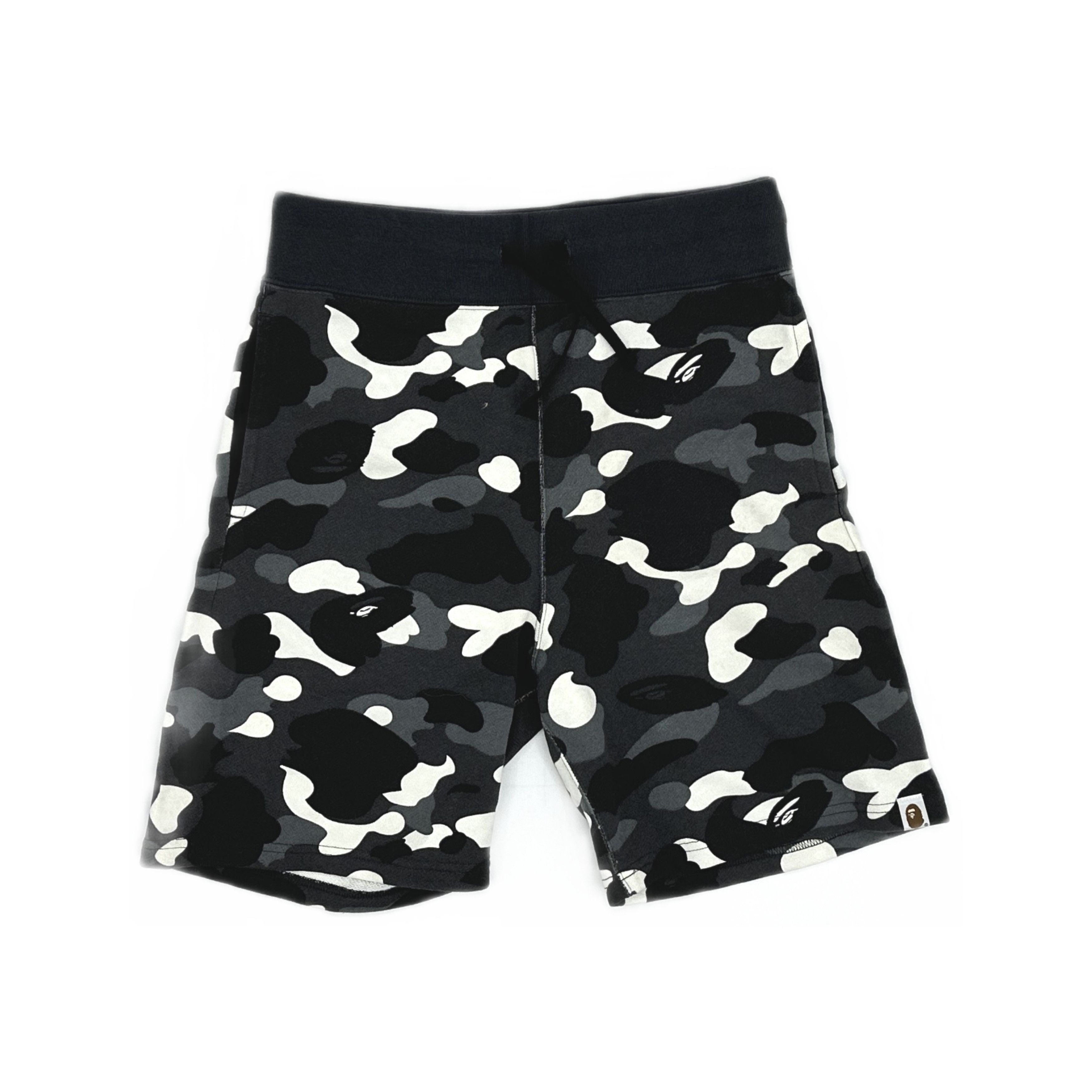 Bape A Bathing Ape Camo Sweat Shorts Size S Size US 30 / EU 46 - 1 Thumbnail