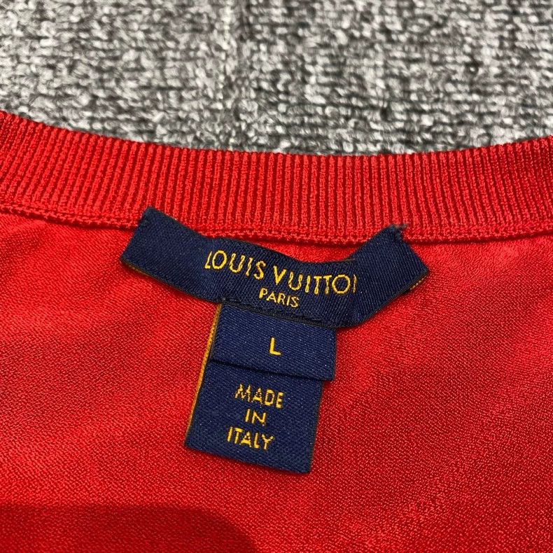 Louis Vuitton Louis Vuitton Chinese Valentine's Day Limited Red Lipstick Size US L / EU 52-54 / 3 - 4 Thumbnail