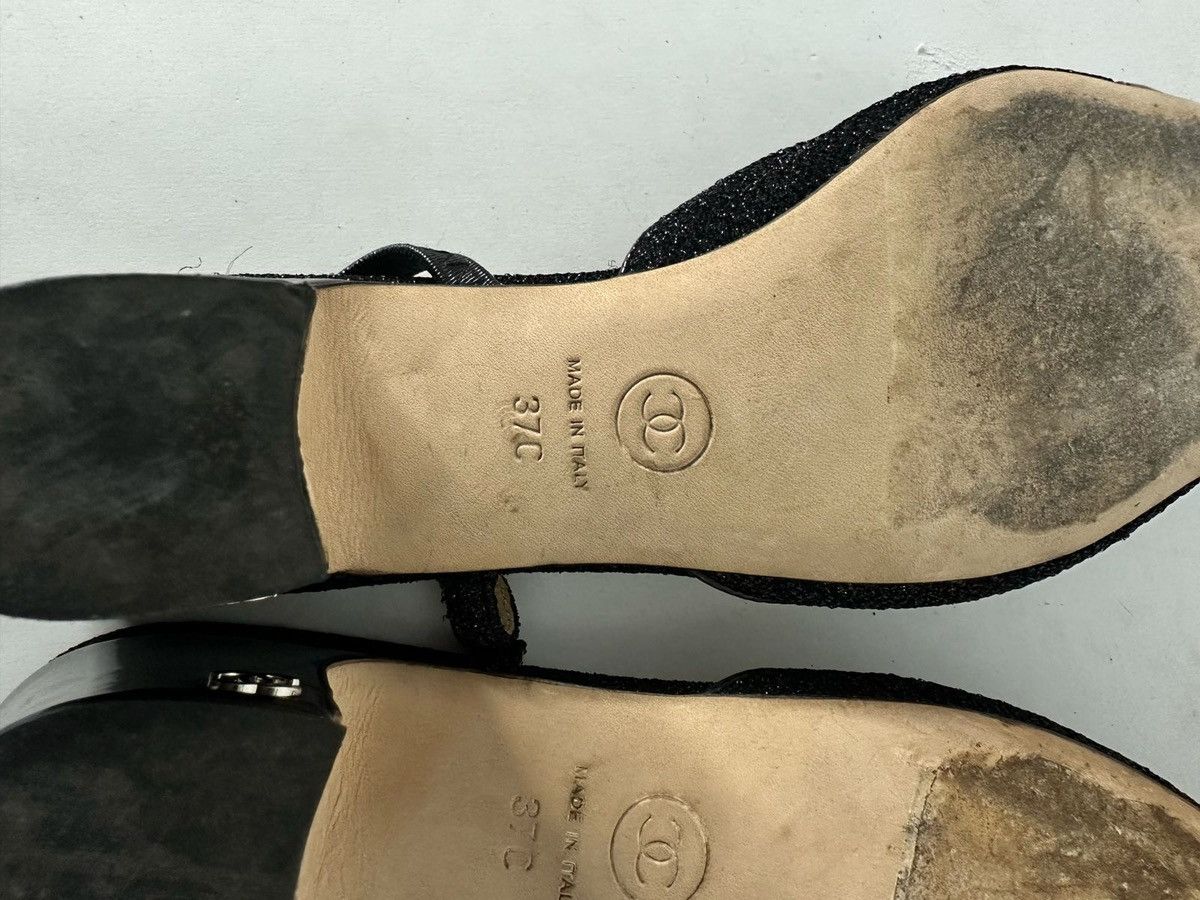 Chanel Chanel Black Glitter Fabric Leather Cap Toe Block Heel EU37 Size US 7 / IT 37 - 9 Thumbnail