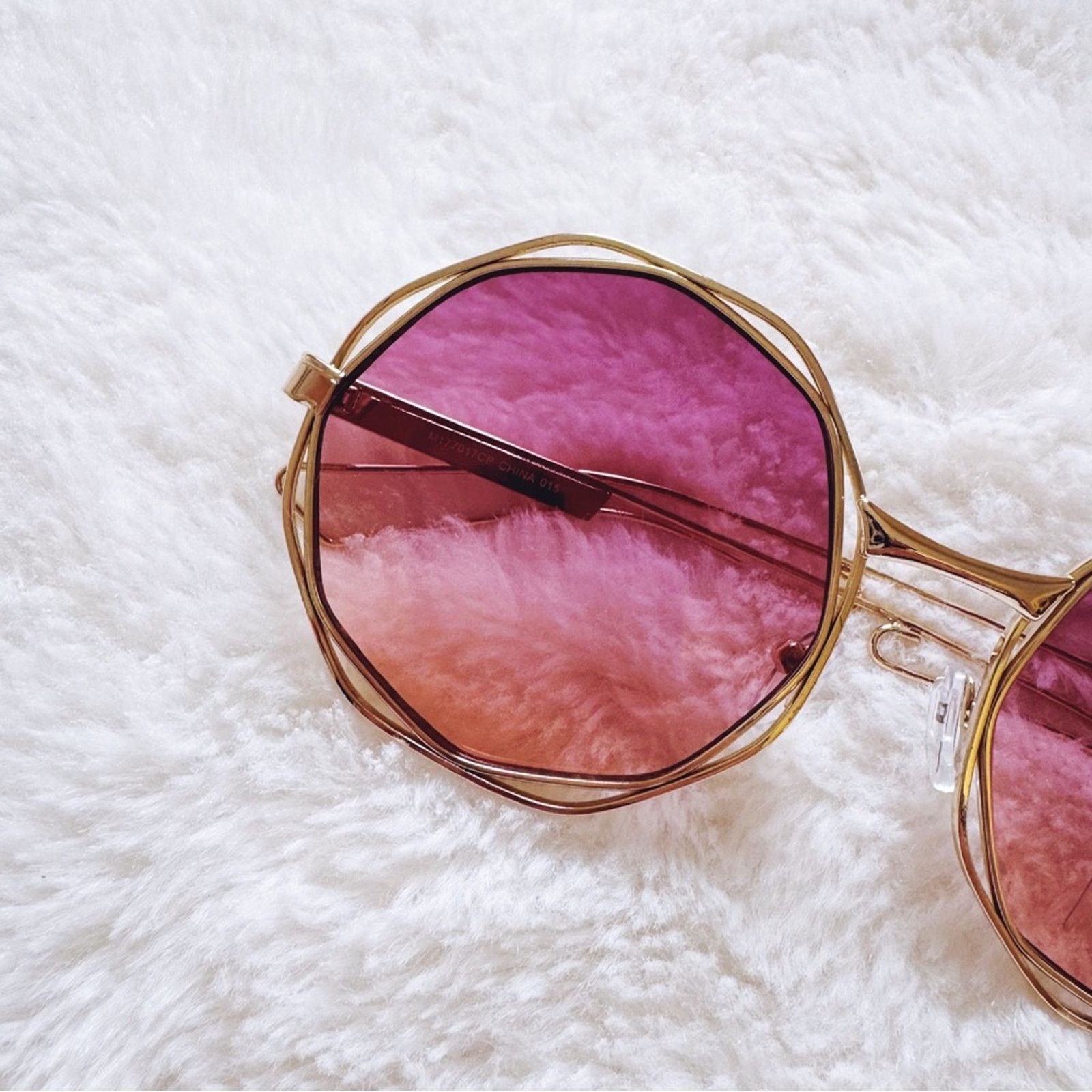 Other Seraphina Dark Pink Geometric Sunglasses Size ONE SIZE - 2 Thumbnail