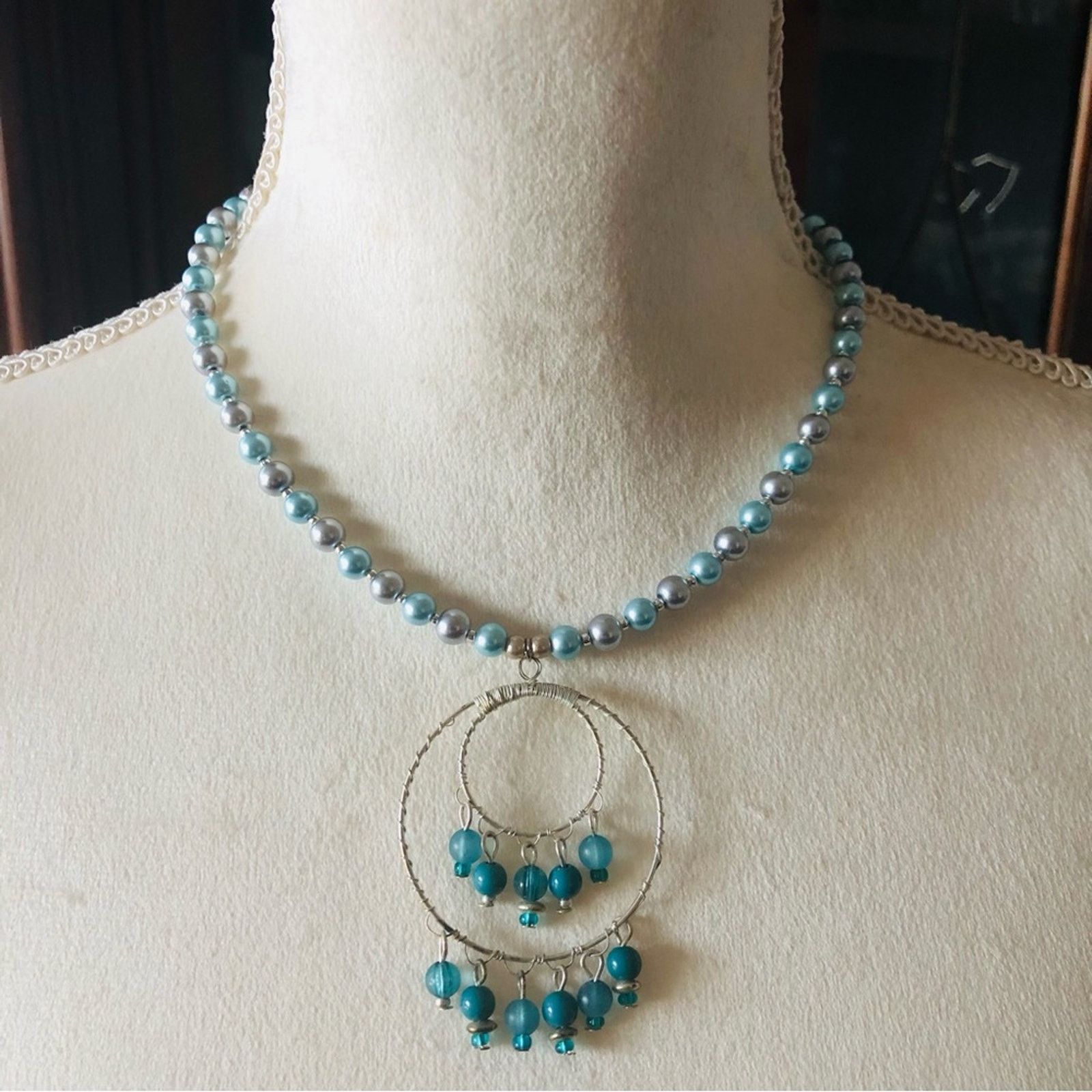 Handmade Handcrafted repurpose hand wired medallion Pearl necklace Size ONE SIZE - 2 Thumbnail