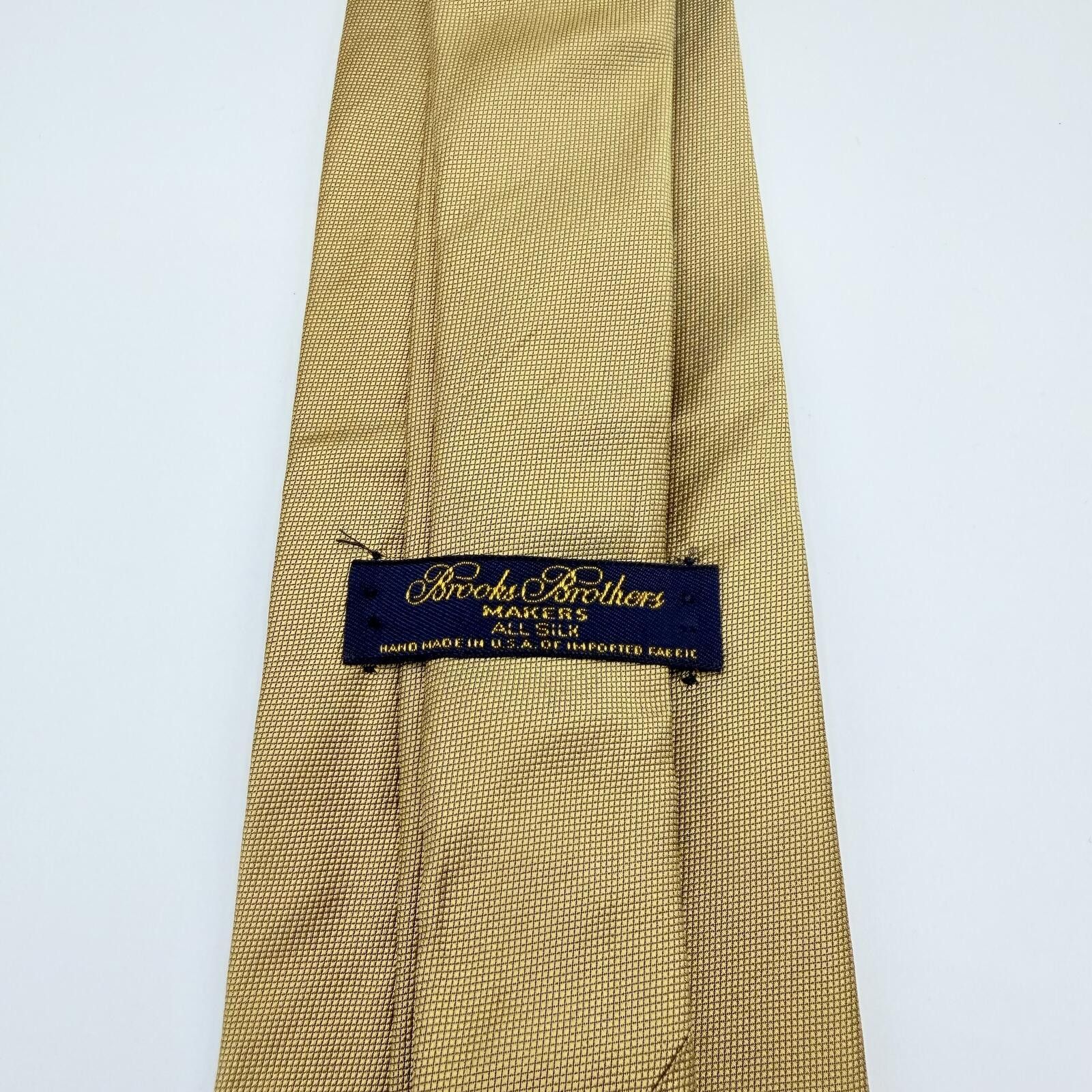 Brooks Brothers Brooks Brothers Tie Men's Gold All Silk Hand Made USA Size ONE SIZE - 1 Thumbnail
