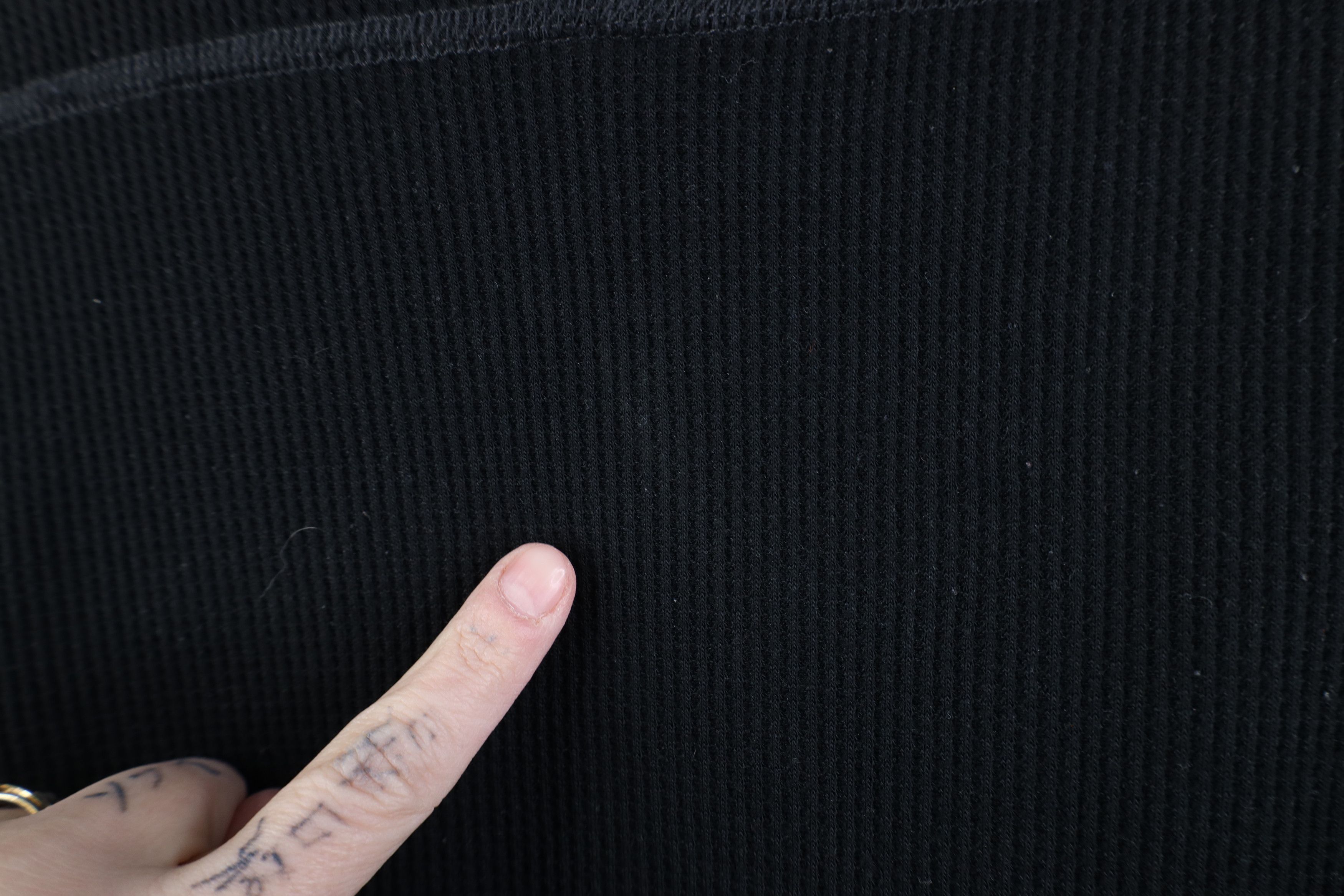 Carhartt Vintage Y2K Carhartt Thermal Waffle Knit Long Sleeve T-Shirt Size US M / EU 48-50 / 2 - 9 Thumbnail