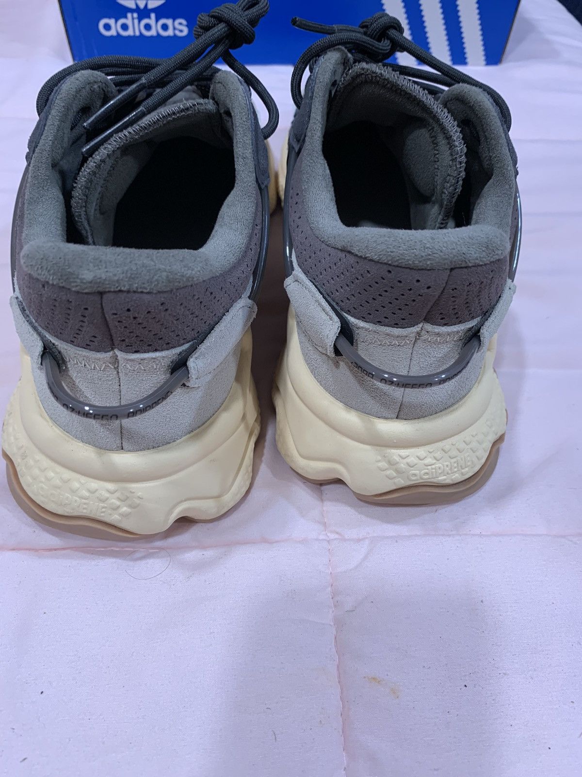 Adidas Adidas Ozweego TR Size US 10 / EU 43 - 2 Thumbnail