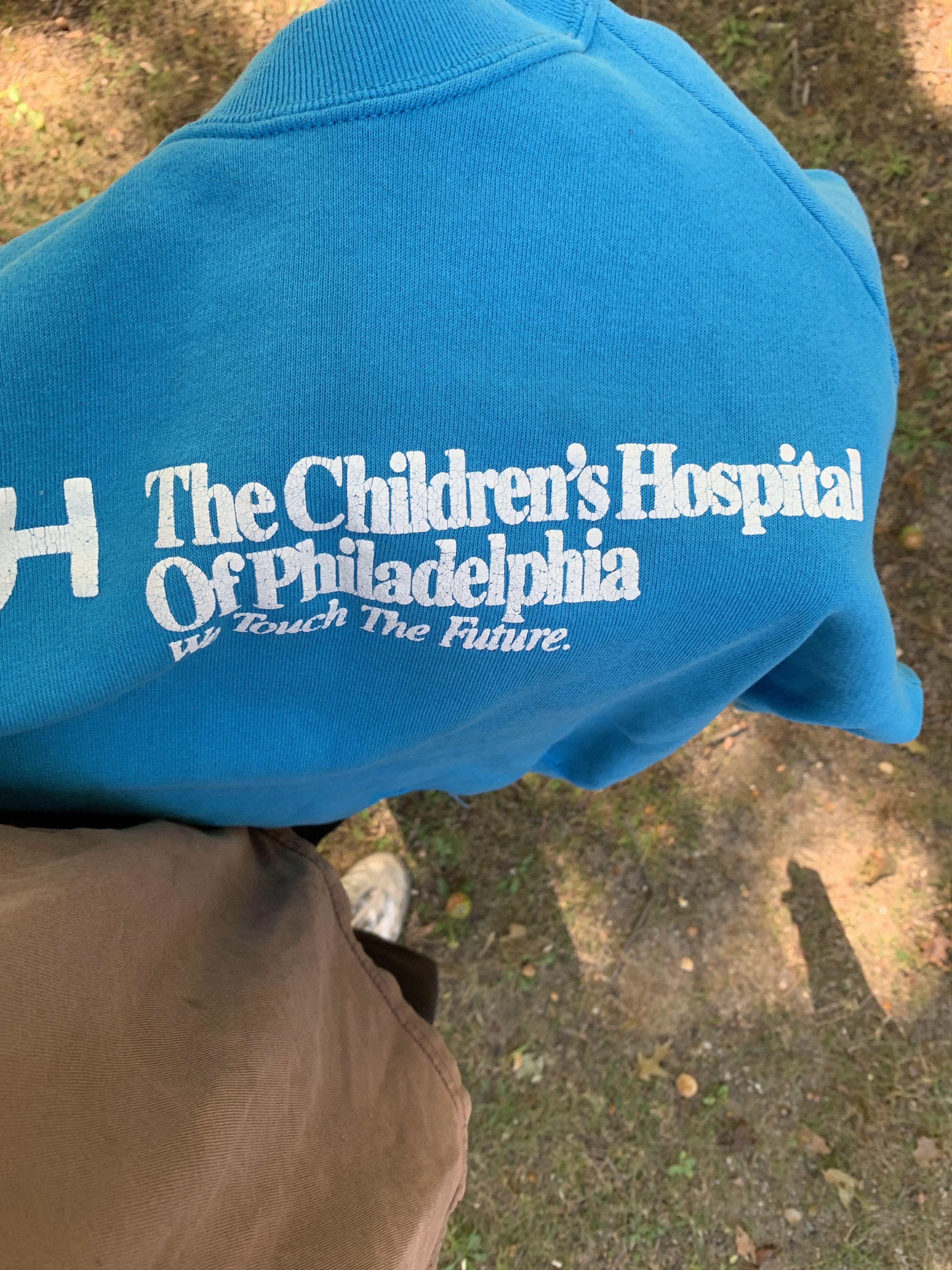 Jerzees Teal crewneck Print Children’s hospital Pennsylvania Size US XL / EU 56 / 4 - 1 Thumbnail
