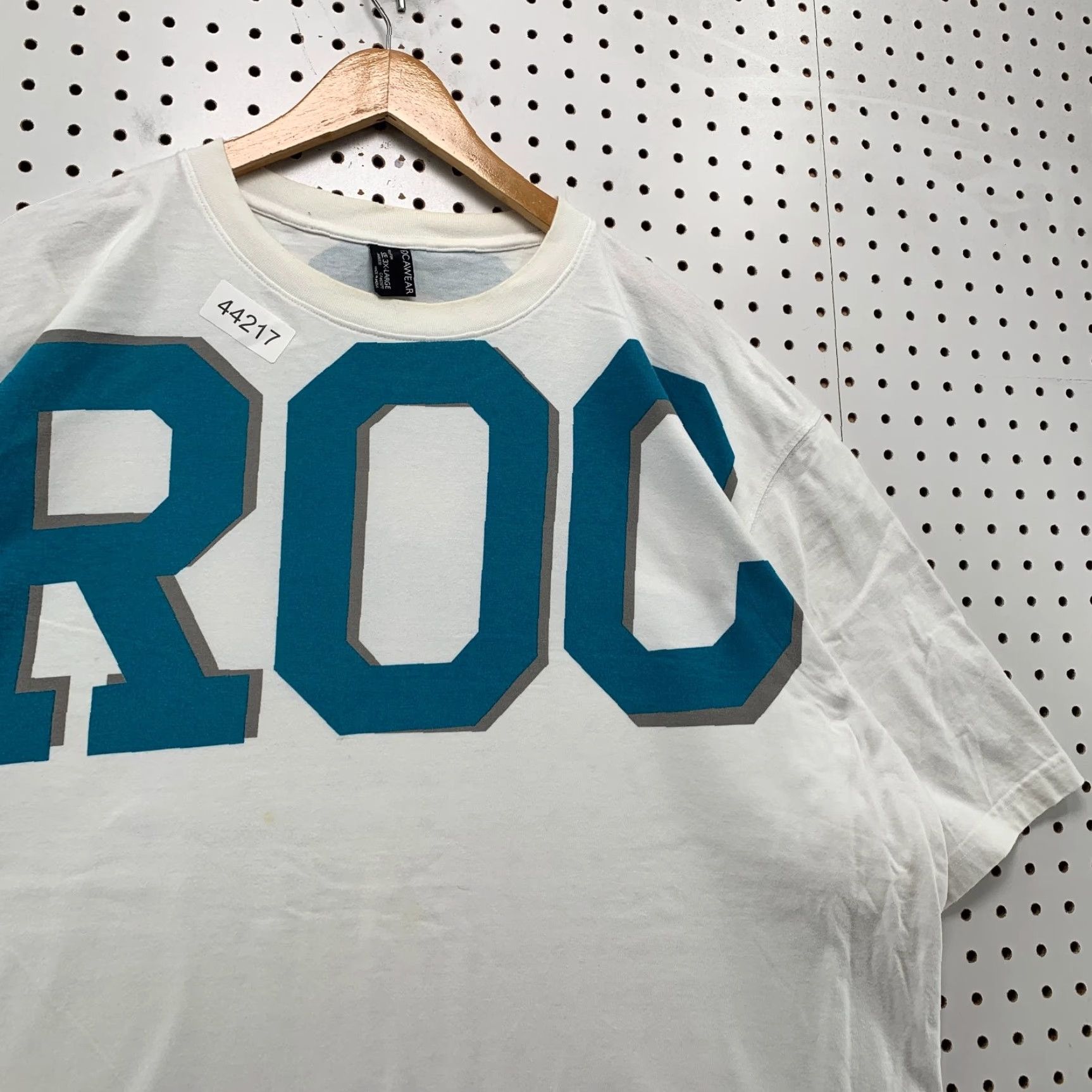 Rocawear VINTAGE Rocawear T-Shirt Mens 3XL White ROC Nation Hip Hop Short Sleeve Size US XXL / EU 58 / 5 - 3 Thumbnail