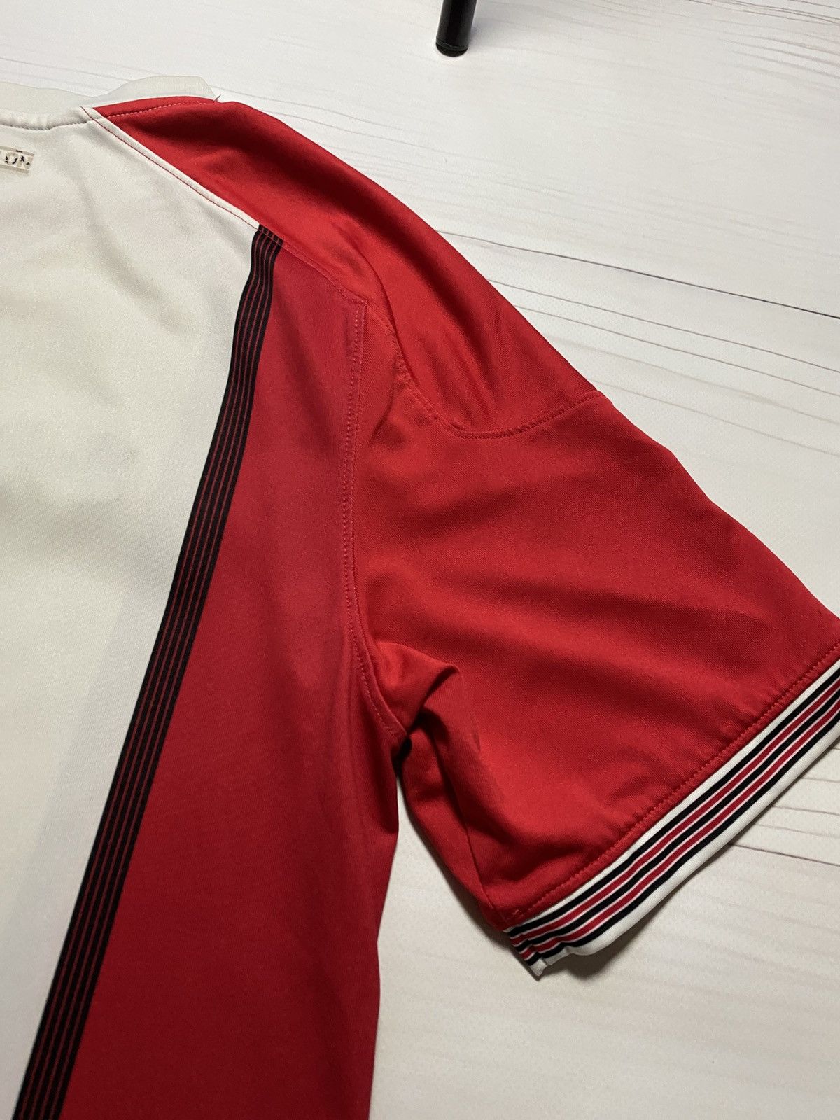 Under Armour Vintage Under Armour Southampton 2017/18 #2 player jersey Size US M / EU 48-50 / 2 - 16 Thumbnail