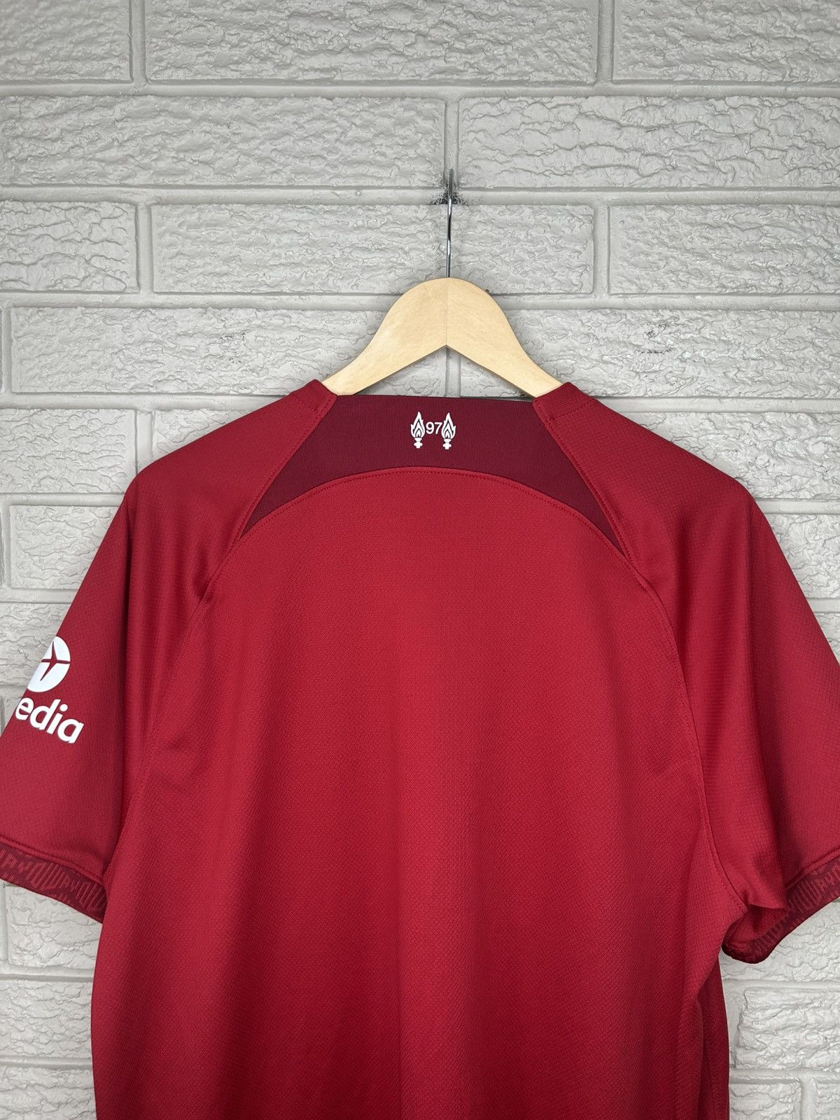 Nike Nike Liverpool FC Home 2022/2023 Jersey Size US XL / EU 56 / 4 - 10 Thumbnail