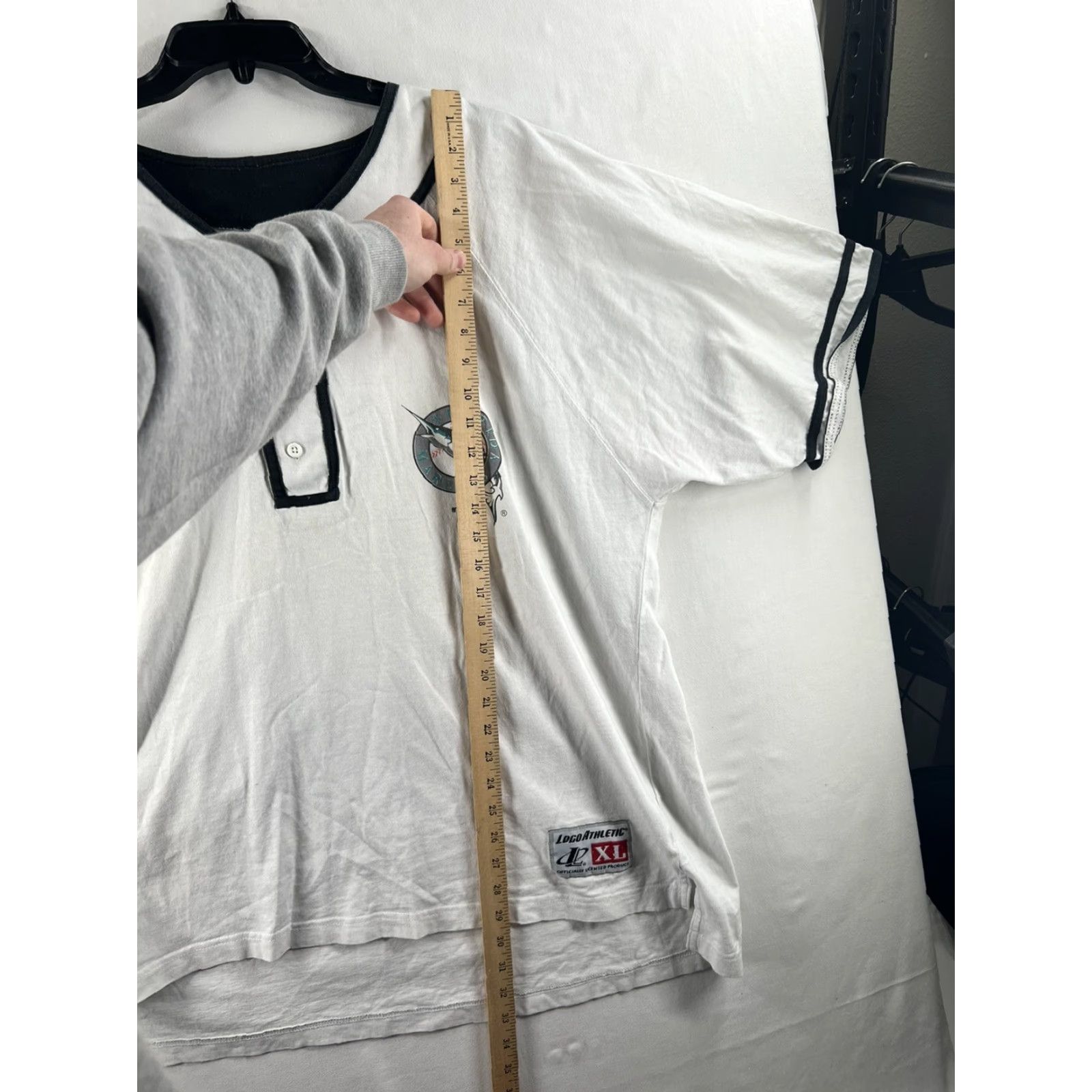 Starter VINTAGE Florida Marlins Jersey Mens XL White 90s Starter Baseball Short Sleeve Jersey Size US XL / EU 56 / 4 - 7 Thumbnail