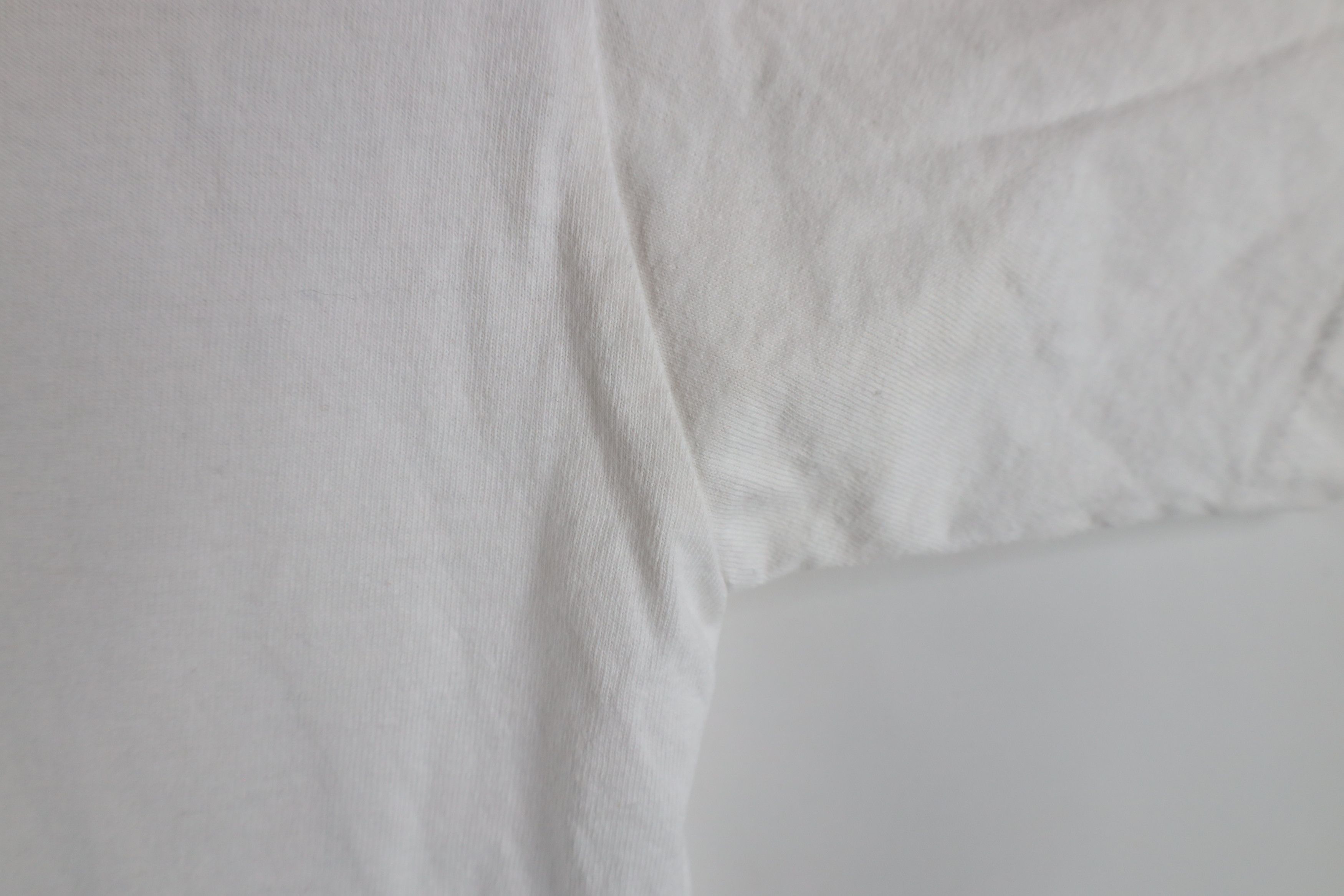 Vintage Vintage 90s Streetwear Heavyweight Cotton T-Shirt White Size US L / EU 52-54 / 3 - 7 Thumbnail