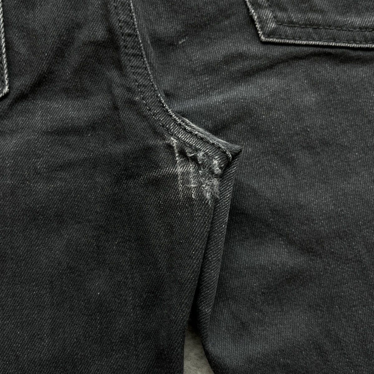 Saint Laurent Paris LAST DROP‼️ Saint Laurent D05 Distressed Skinny Jeans Size US 31 - 18 Thumbnail