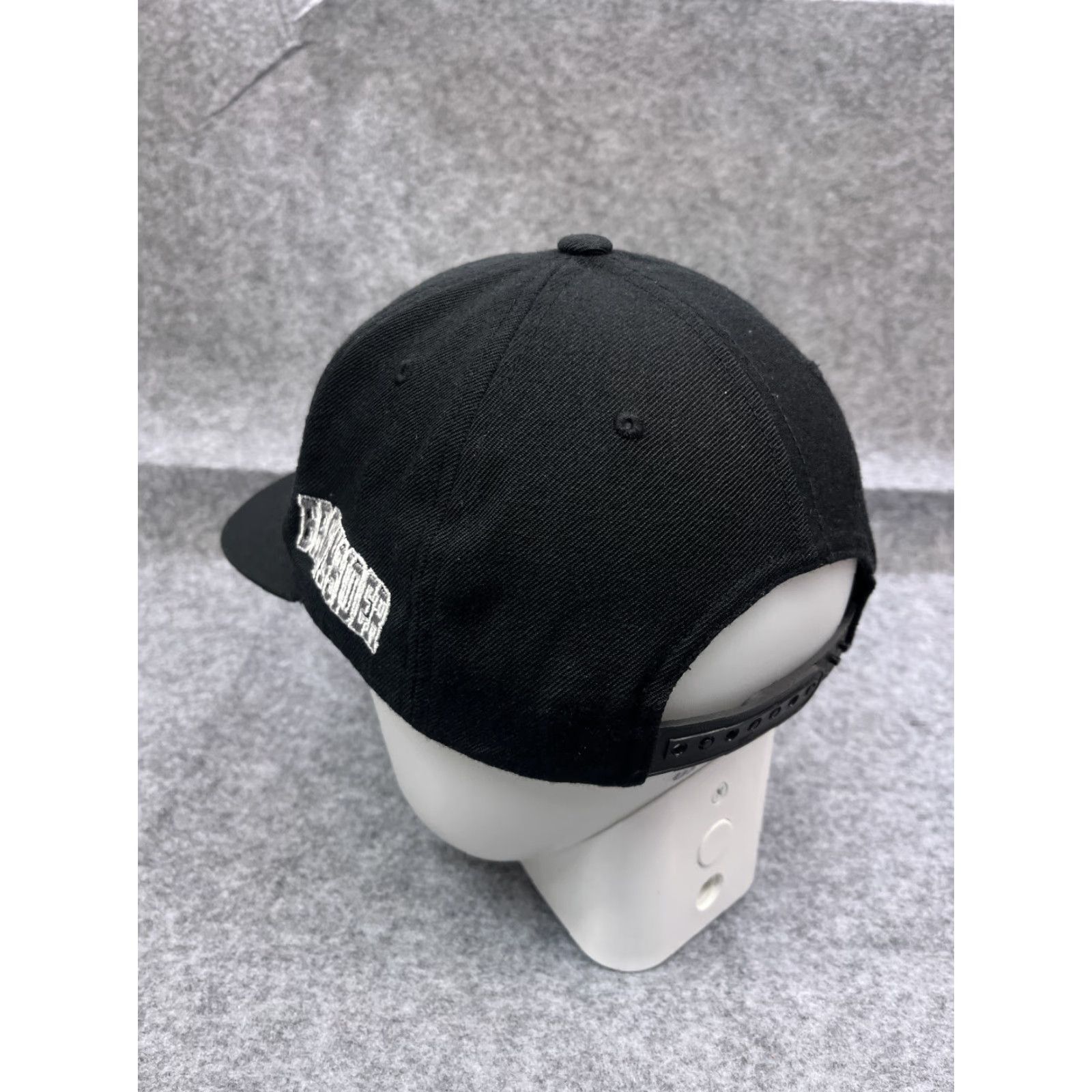 Vintage Yupoong Snapback Hat Black Acrylic Wool One Size Adjustable Hip Hop Skate Mens Size ONE SIZE - 6 Thumbnail