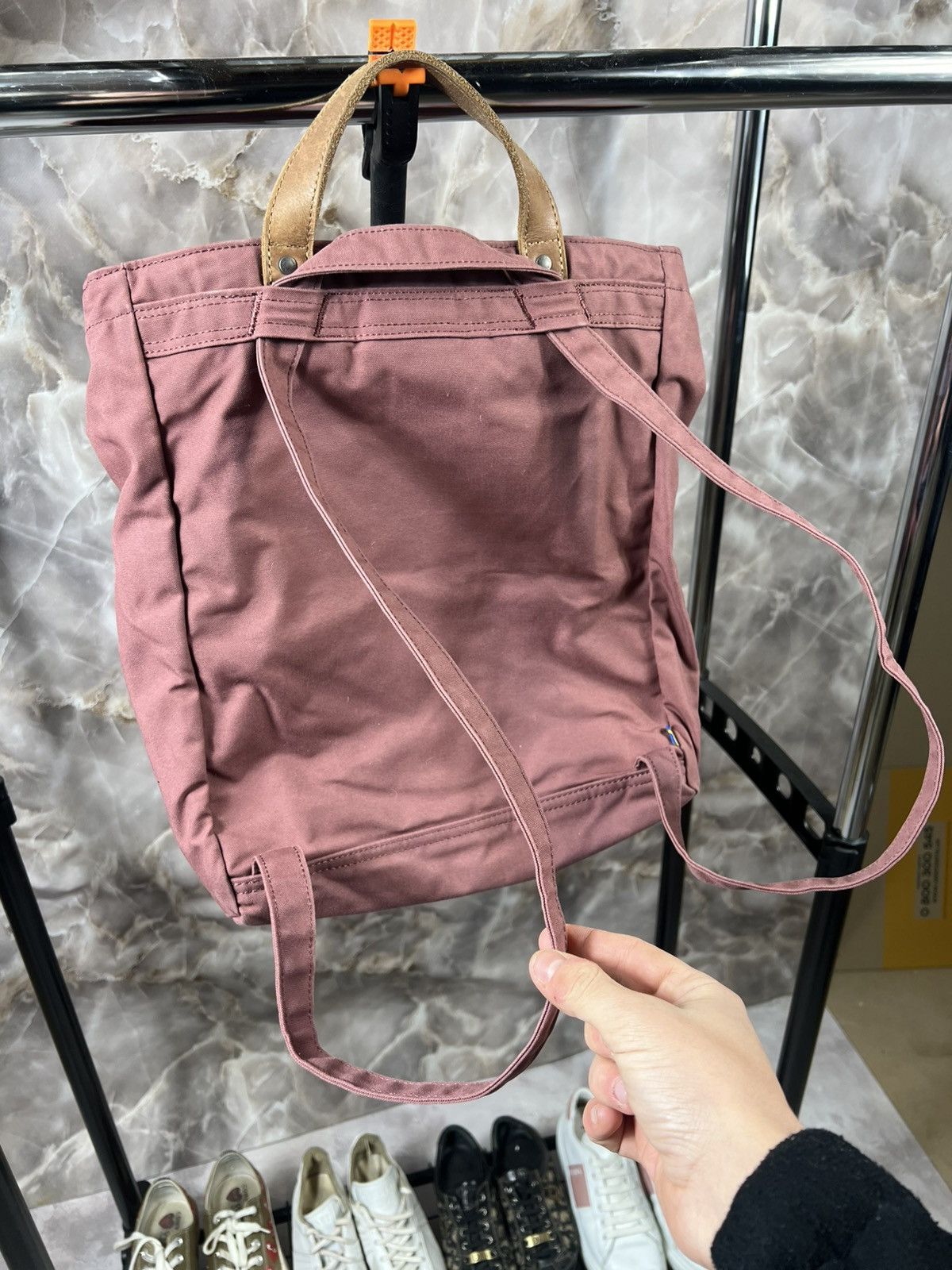 Fjallraven Vintage Fjalraven Transformer Shoulder Bag/Bagpack Size ONE SIZE - 7 Thumbnail