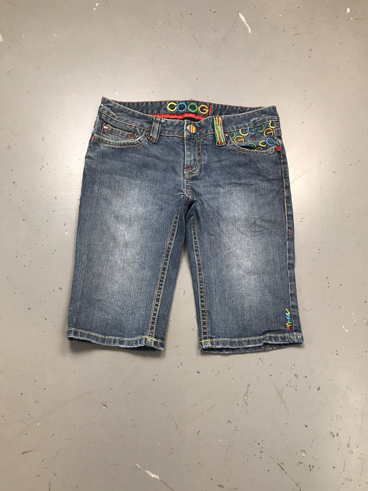 Coogi Vintage Coogi SpellOut embroidered denim jort Size 32" / US 10 / IT 46 - 2 Thumbnail