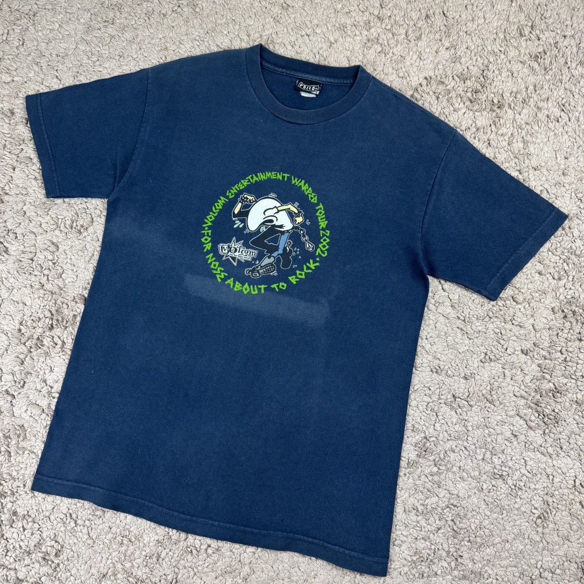 Volcom Vintage Volcom Entertainment Warped Tour 2002 Graphic Tee Size US M / EU 48-50 / 2 - 4 Thumbnail