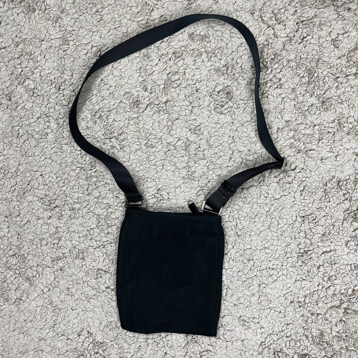 Prada × Vintage Vintage Prada Nylon Bag Size ONE SIZE - 2 Thumbnail