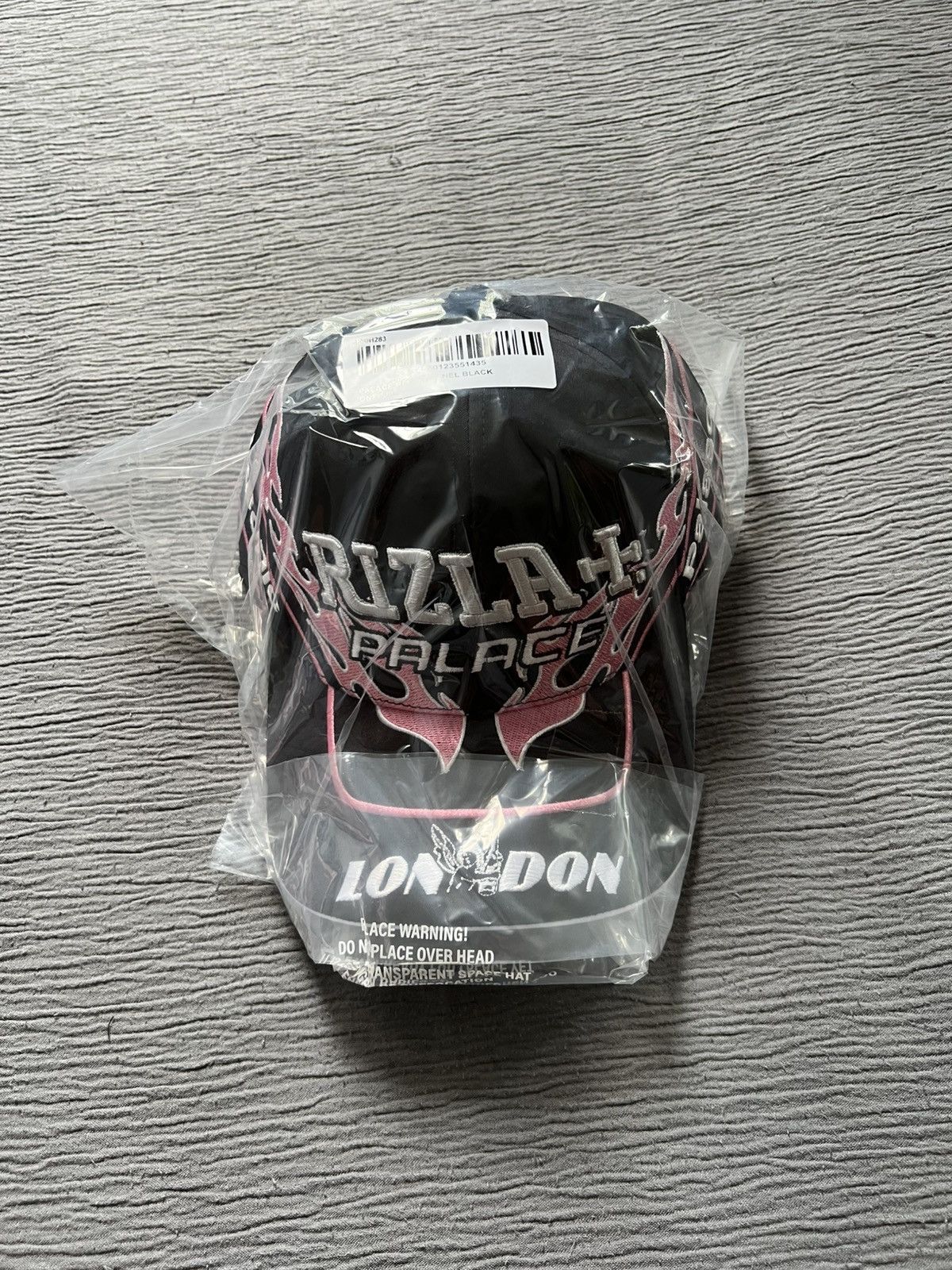 Palace Palace Rizla 6 Panel Black Size ONE SIZE - 1 Thumbnail