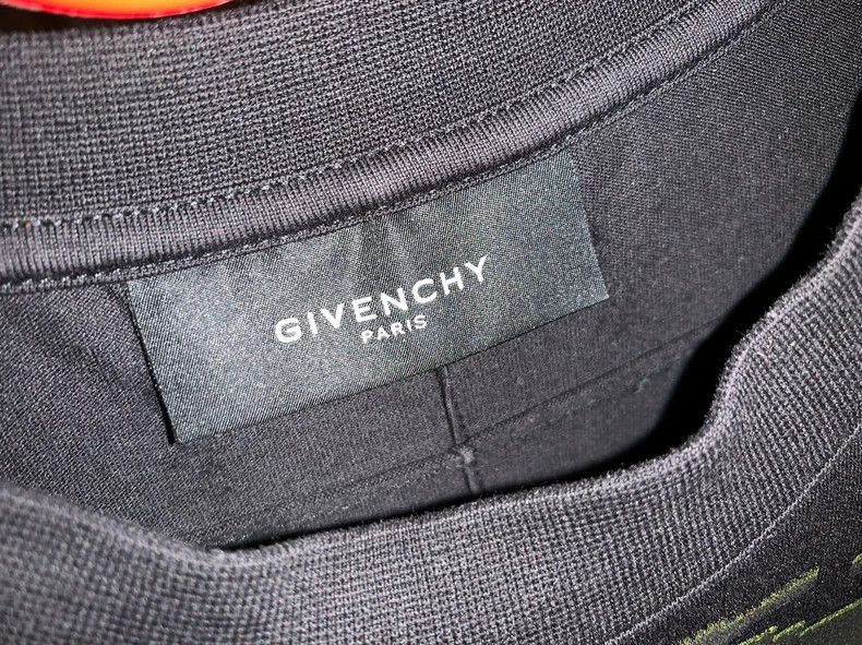 Givenchy Givenchy Long-sleeved star shirt. Size US XS / EU 42 / 0 - 3 Thumbnail