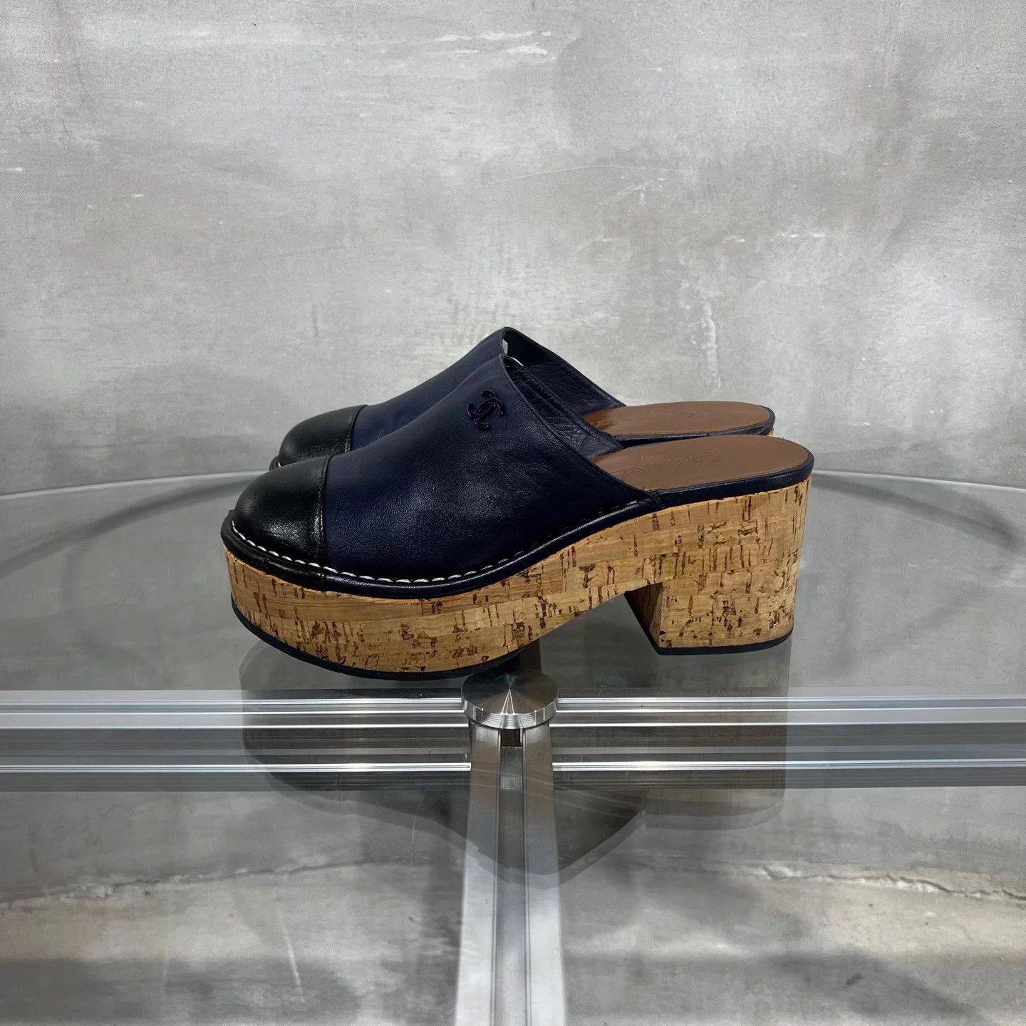 Chanel Chanel blue thick sole sandals EU 37.5 Size US 6.5 / IT 36.5 - 3 Thumbnail