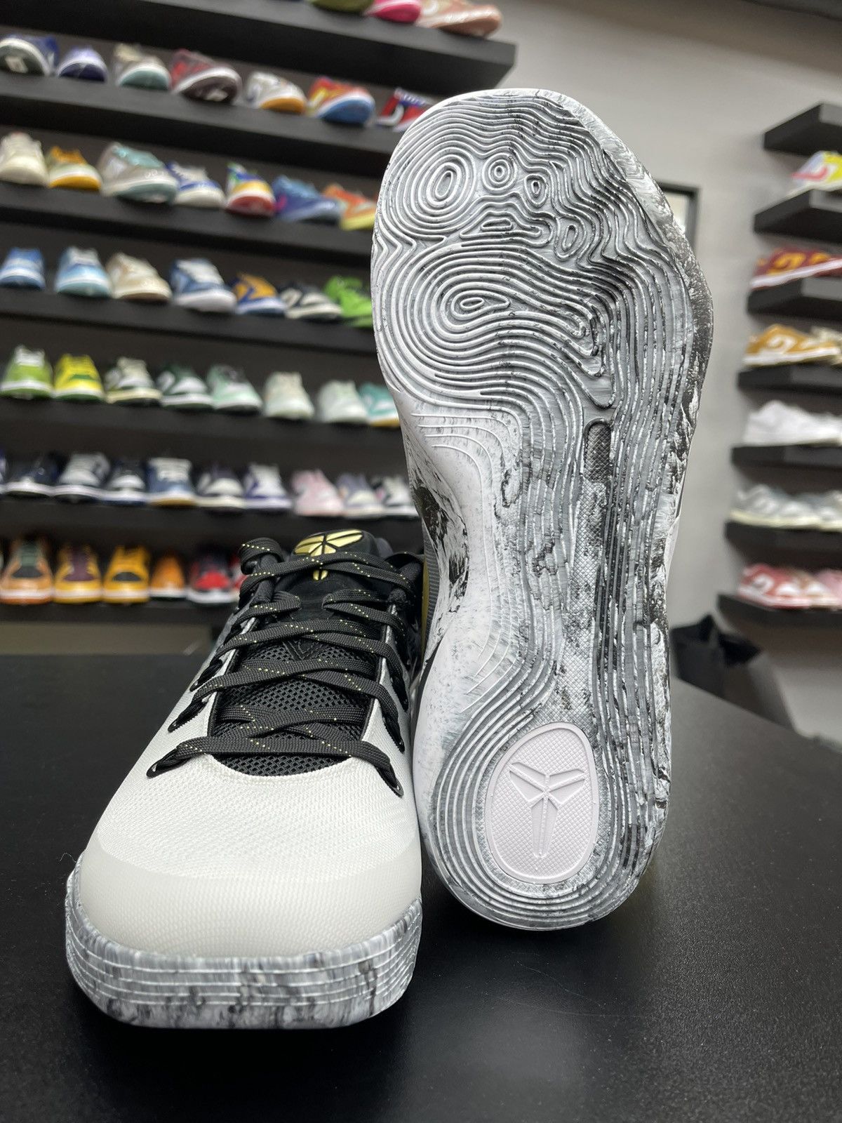 Nike Size 10 - Nike Kobe 9 EM Low Protro Mambacita “Gigi” Size US 10 / EU 43 - 8 Thumbnail