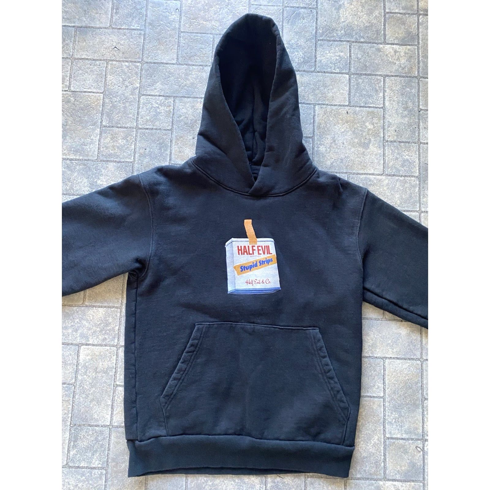 Half Evil VINTAGE 333 Half Evil SMALL Stupid Strips Black Graphic Hoodie Sweatshirt Mens Small Black Stupid Strips Bandages Pullover Size US S / EU 44-46 / 1 - 3 Thumbnail