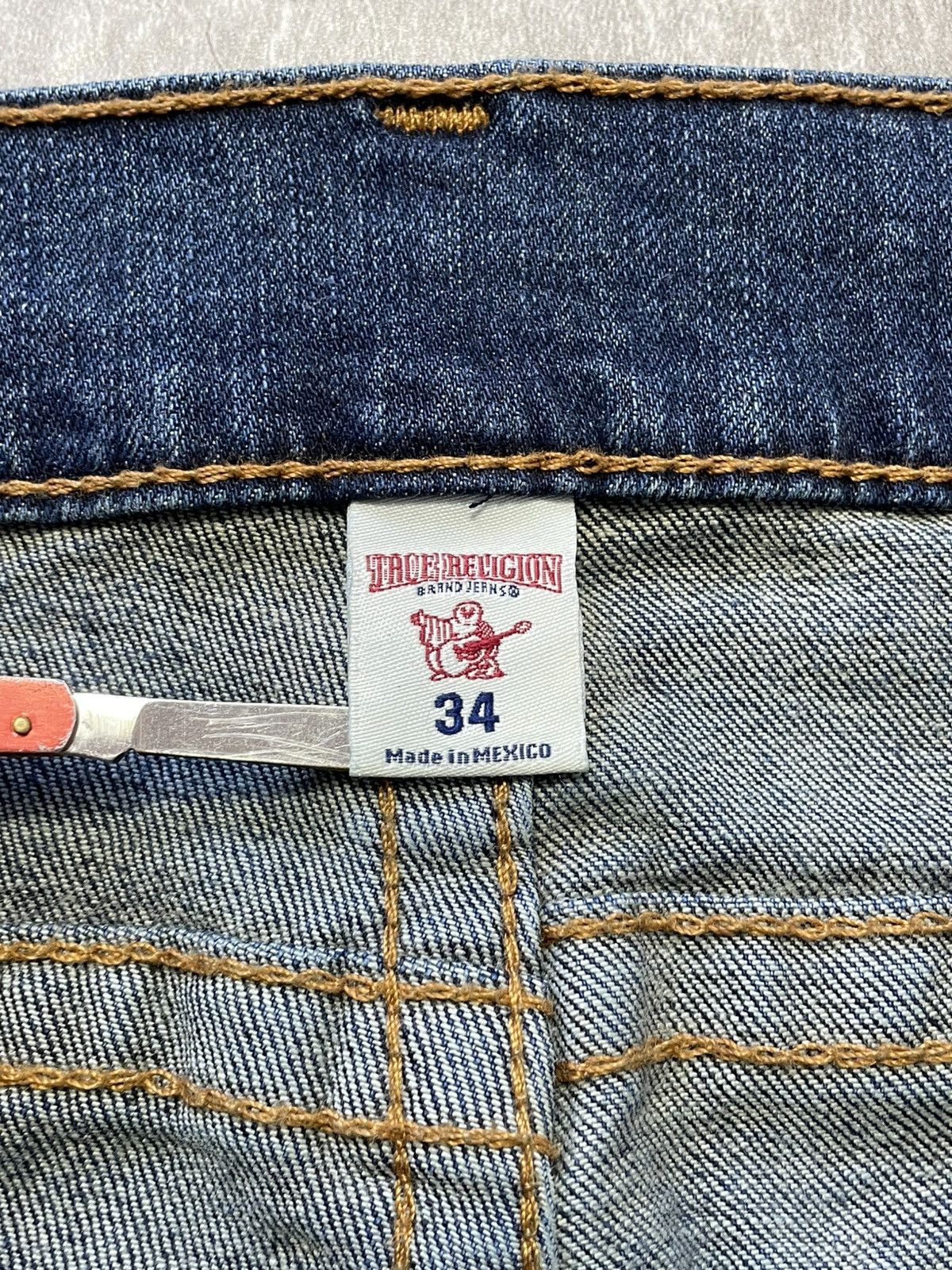True Religion Vintage True Religion Baggy Straight Denim Jeans Japan Y2k Size US 34 / EU 50 - 9 Thumbnail