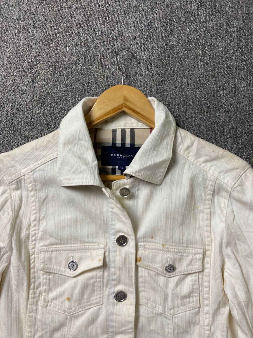 Burberry Burberry London Cropped Denim Jacket (202) Size XS / US 0-2 / IT 36-38 - 8 Thumbnail
