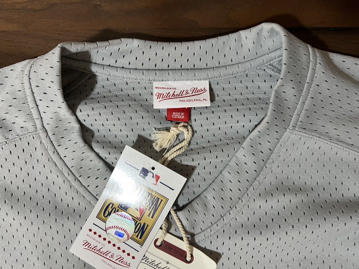 Mitchell & Ness Men's Ken Griffey Jr. Gray Seattle Mariners 1989 Size XL Size US XL / EU 56 / 4 - 4 Thumbnail
