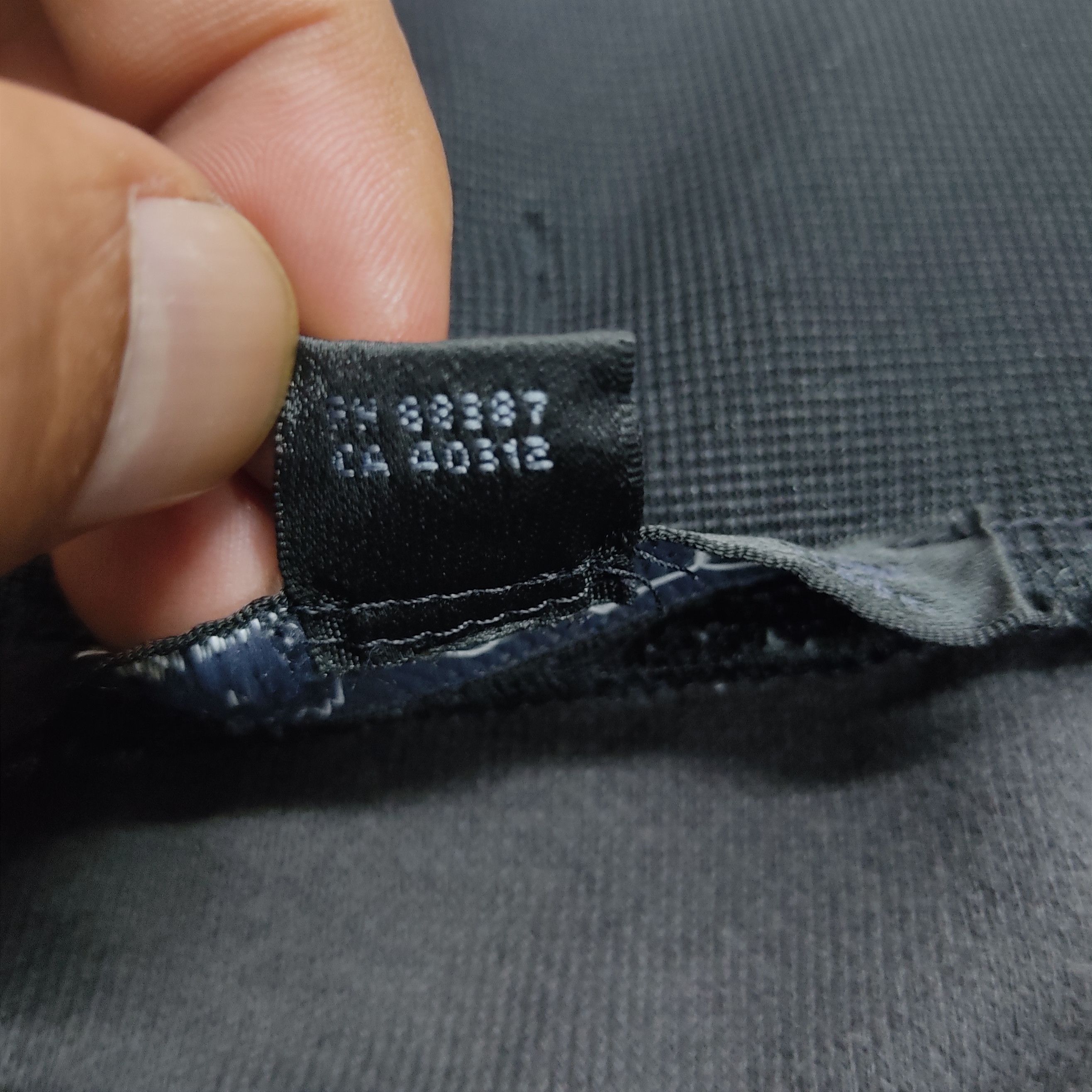Adidas Y-3 ADIDAS YOHJI YAMAMOTO 3/4 Jogger Pants Size US 34 / EU 50 - 8 Thumbnail