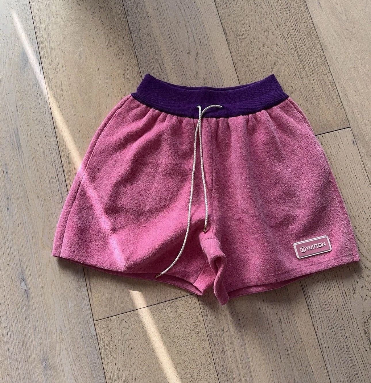Louis Vuitton Louis Vuitton Terry Knit Drawstring Shorts – Pink / Purple Size 24" / US 00 / IT 34 - 1 Thumbnail