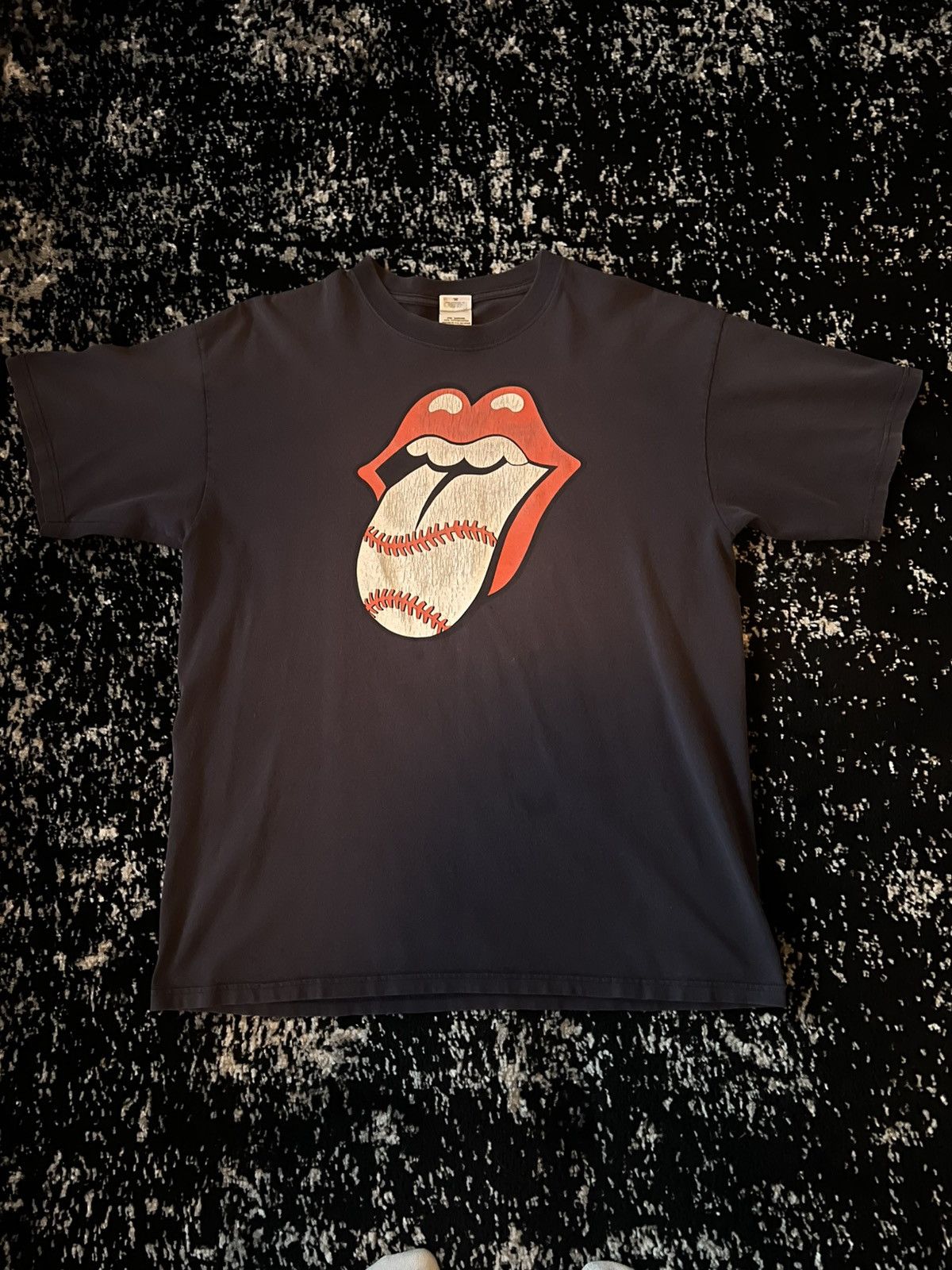 Vintage RARE Vintage Rolling Stones x Boston Red Rocks tee Size US L / EU 52-54 / 3 - 1 Thumbnail