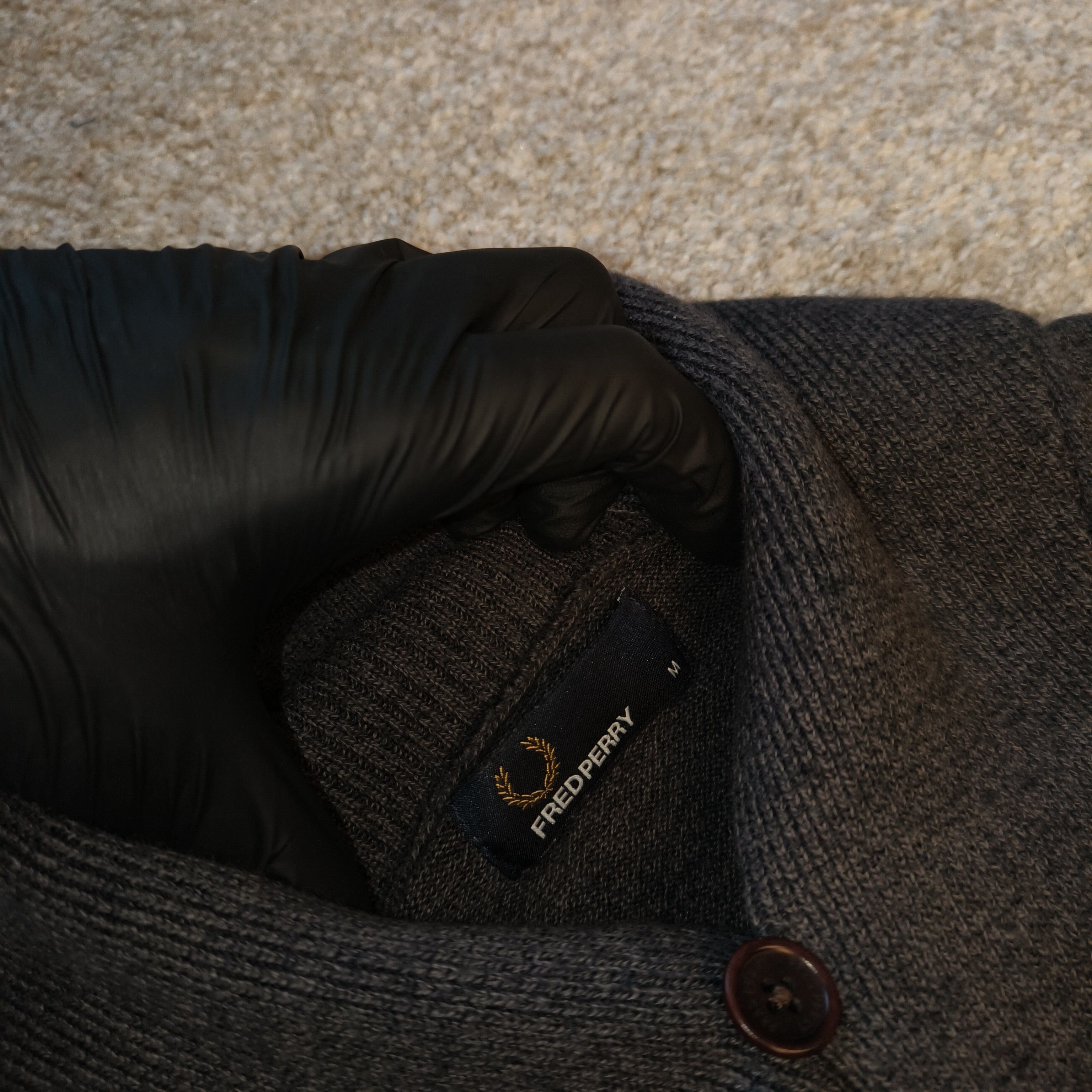 Fred Perry Fred Perry Merino Wool Shawl Neck Sweater Graphite Marl Size US S / EU 44-46 / 1 - 5 Thumbnail