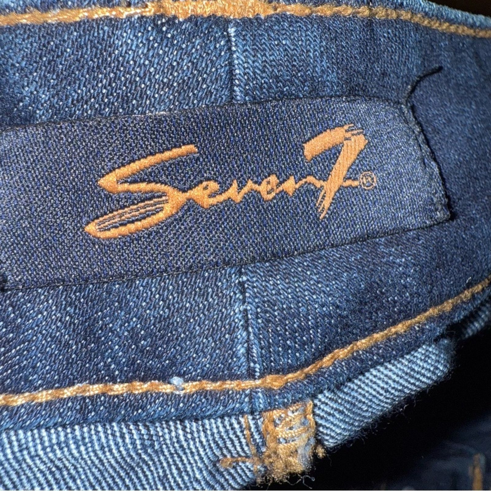 7 For All Mankind 7 for all mankind jeans size 6 boot cut Women's Blue Jeans Size 28" / US 6 / IT 42 - 5 Thumbnail