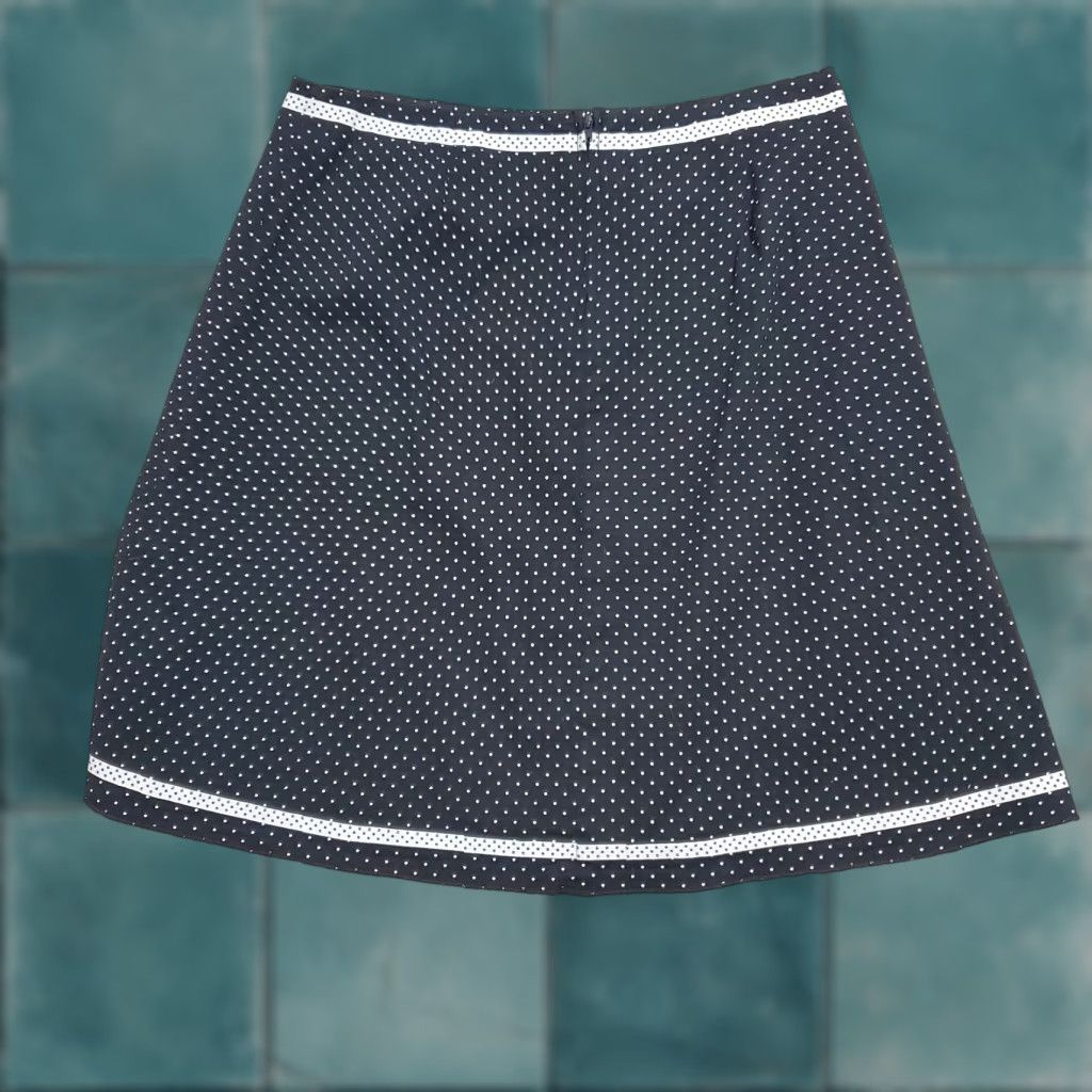 Etro VINTAGE Joe Benbasset Skirt Women A-Line Short 9 Black White Polka Dot Flower Applique Retro Size 30" / US 8 / IT 44 - 1 Thumbnail