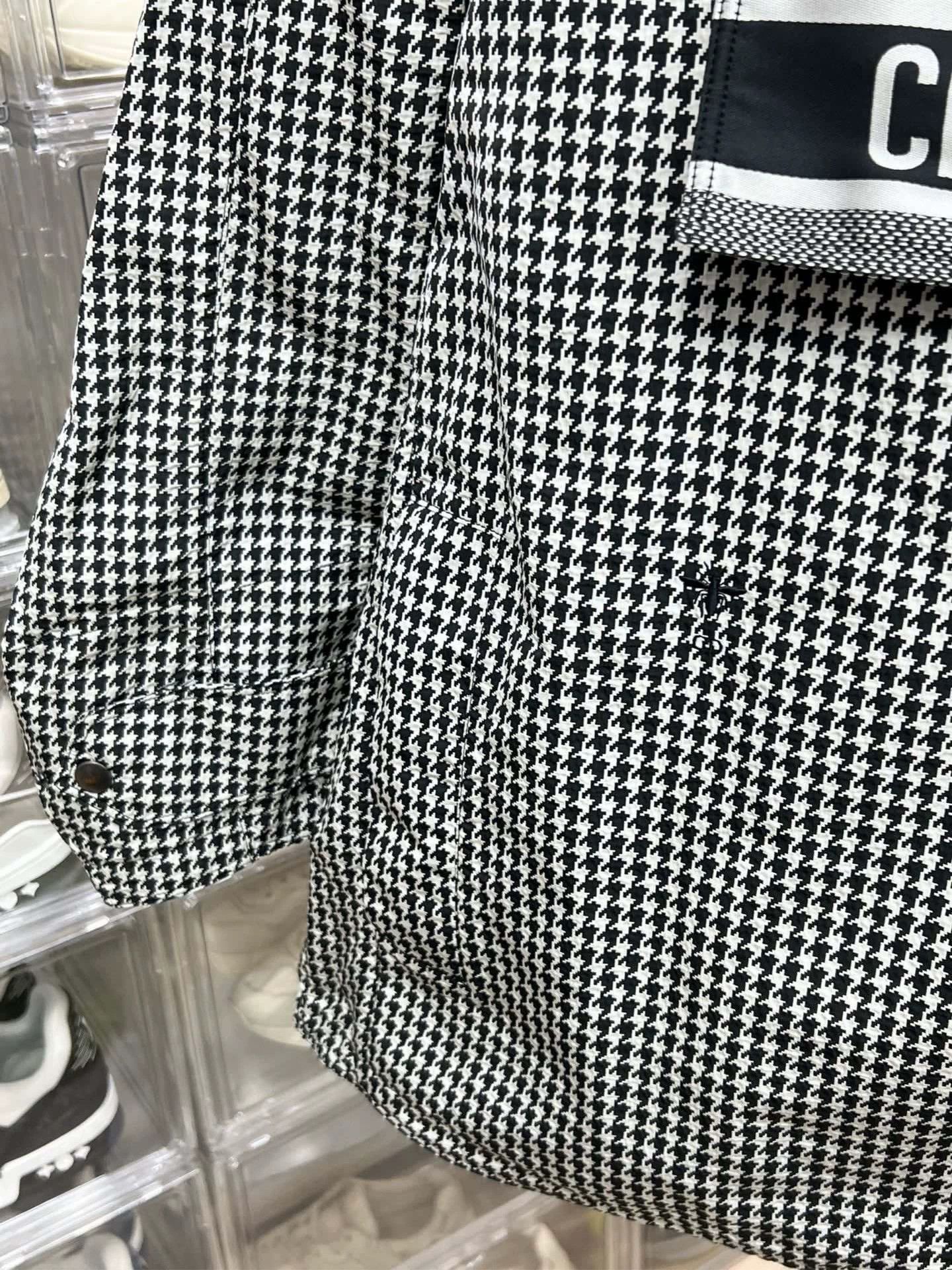 Dior dior houndstooth hooded long sleeve jacket Size US S / EU 44-46 / 1 - 3 Thumbnail
