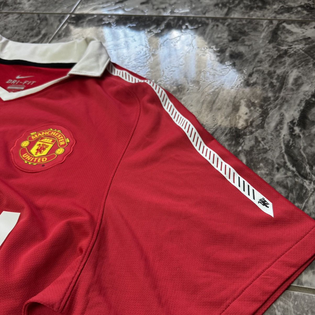 Nike 2010-11 Manchester United Home Shirt Fletcher #24 Size US L / EU 52-54 / 3 - 7 Thumbnail