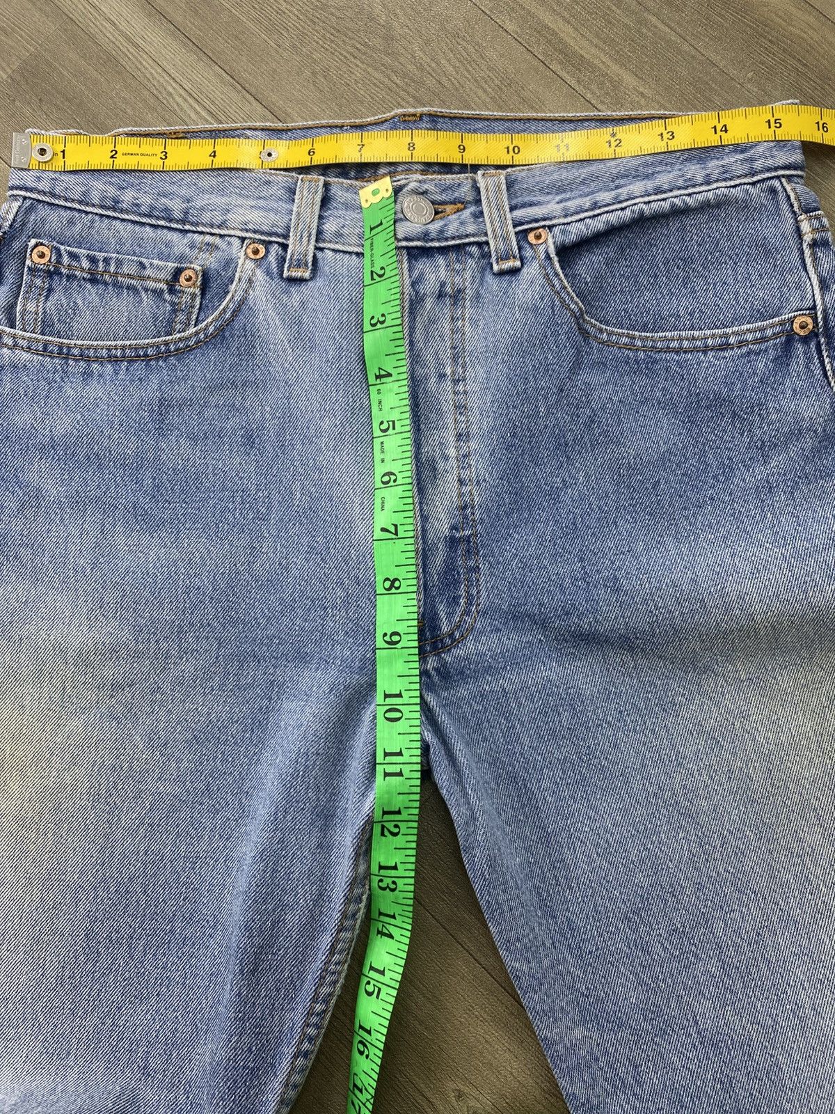 Levi's Vintage Clothing 🇺🇸1990s Vintage Levis 501 USA Straight 32x33 Light Blue Jeans Size US 30 / EU 46 - 21 Thumbnail