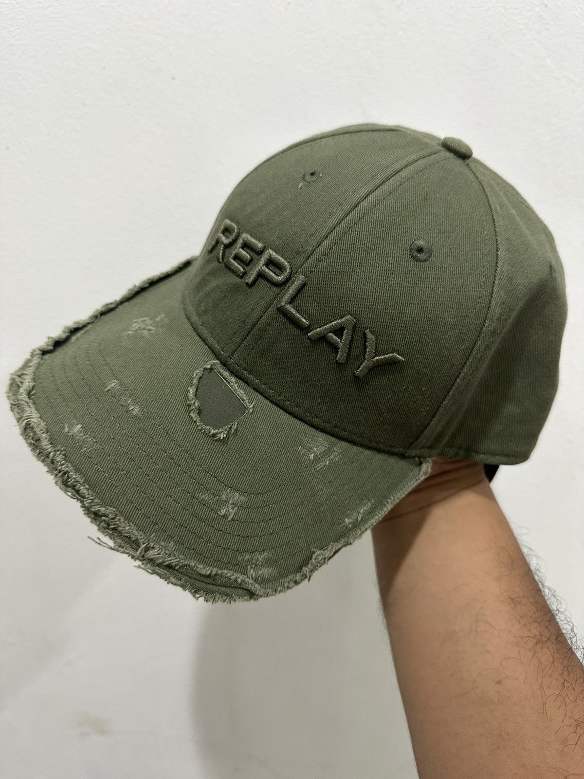 If Six Was Nine × Replay Distress Replay Cap Size ONE SIZE - 1 Thumbnail