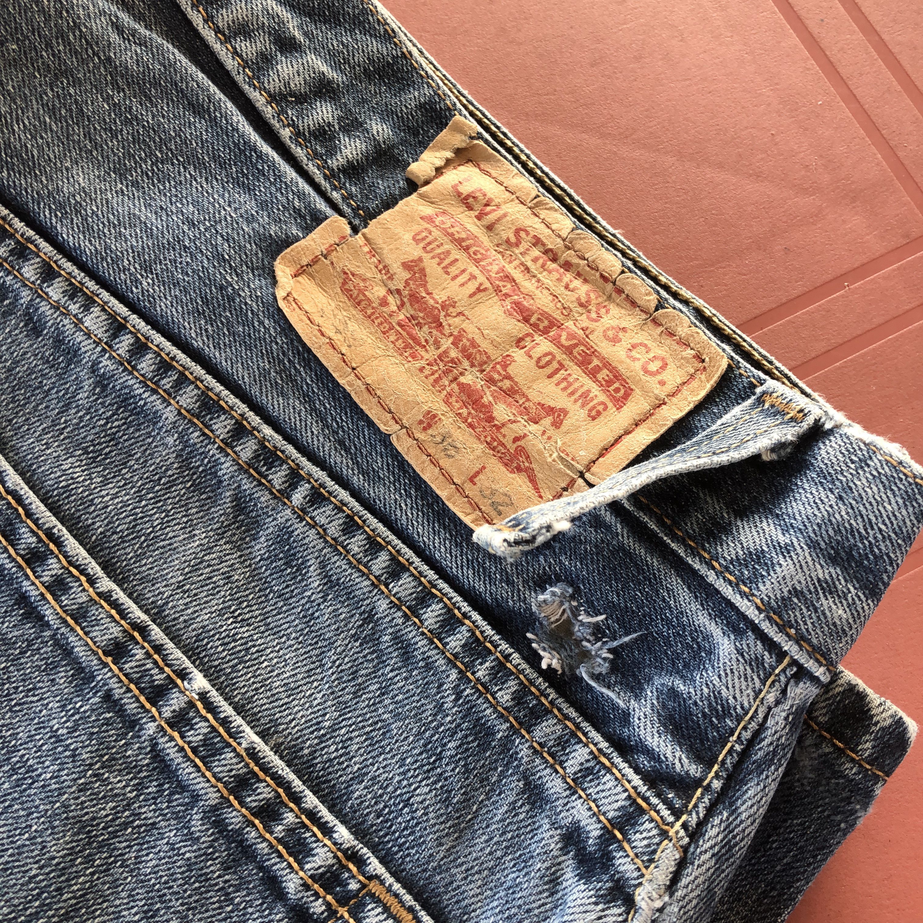 Levi's Vintage Levis Distressed Jeans Levi's 559 Painter Denim Size US 36 / EU 52 - 11 Thumbnail