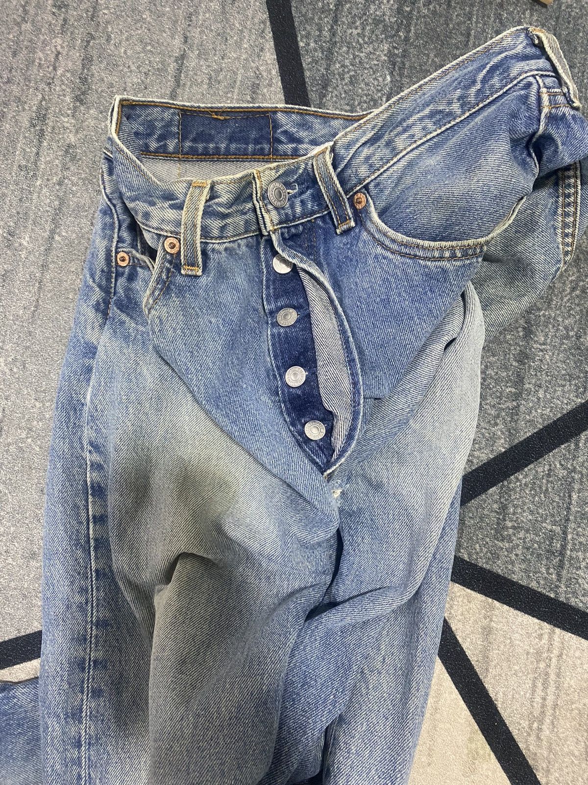 Levi's × Vintage Vintage 90s Levis 501 Faded Denim Size US 30 / EU 46 - 9 Thumbnail