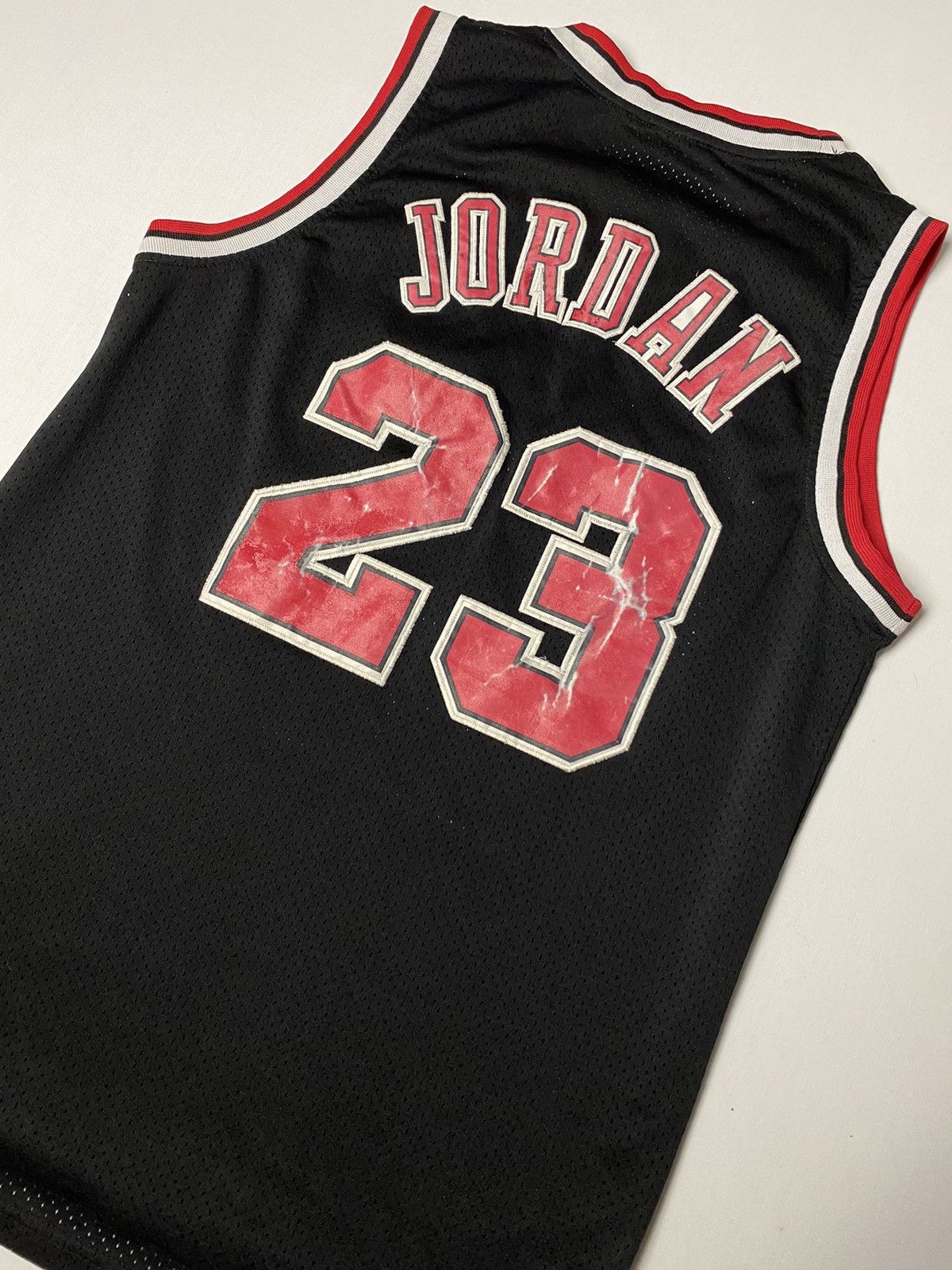 Jordan Brand × Nike × Vintage Nike Jordan 23 Vintage NBA Chicago Bulls Basketball Jersey Size US L / EU 52-54 / 3 - 3 Thumbnail