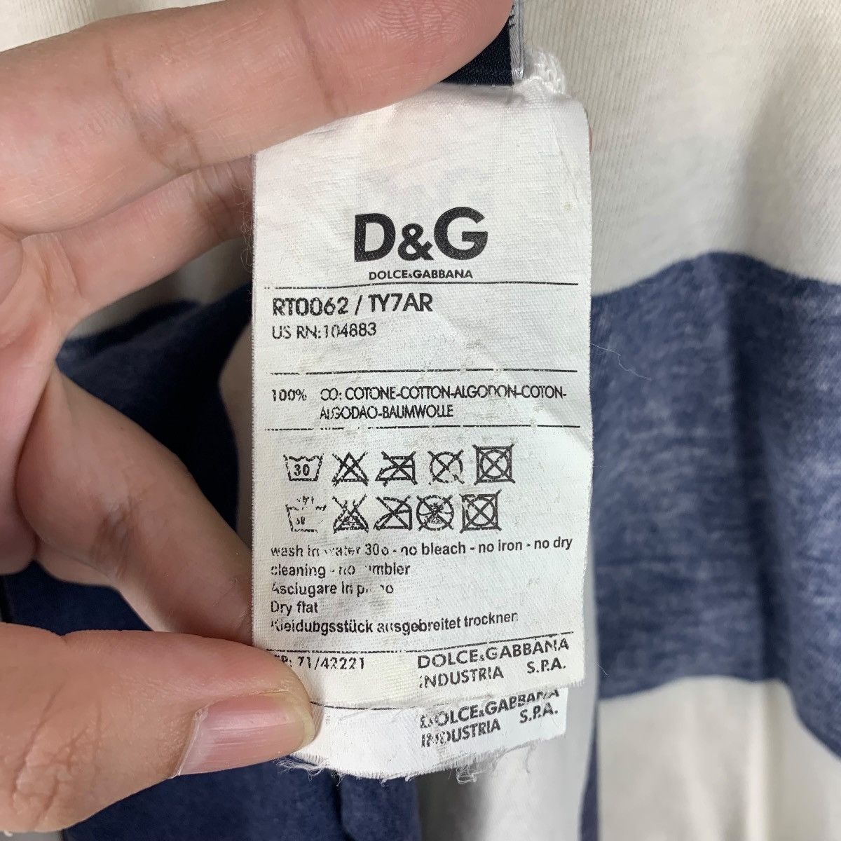 Designer × Dolce & Gabbana DOLCE & GABBANA Spellout stripe women tee Size L / US 10 / IT 46 - 12 Thumbnail