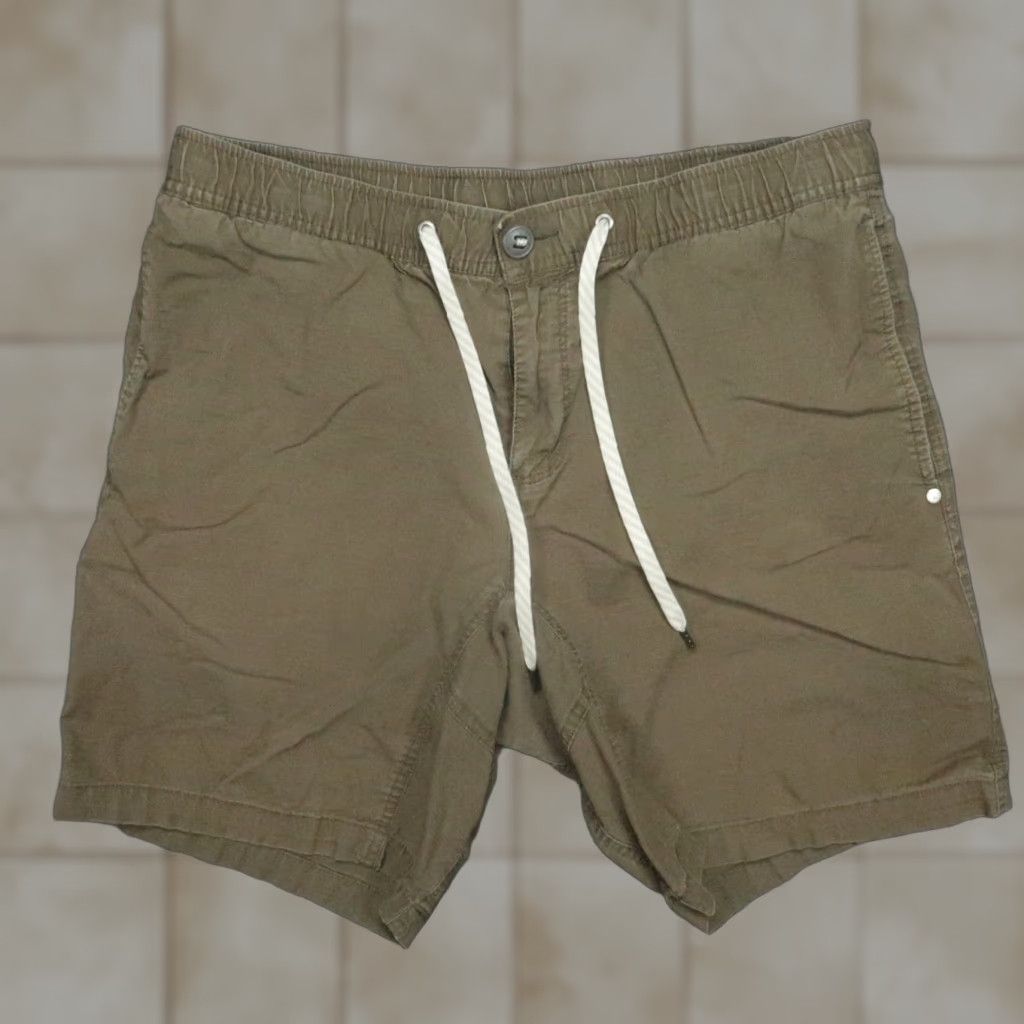 Vuori Shorts Mens Large Green Lightweight Stretch Chino with Zip Pocket