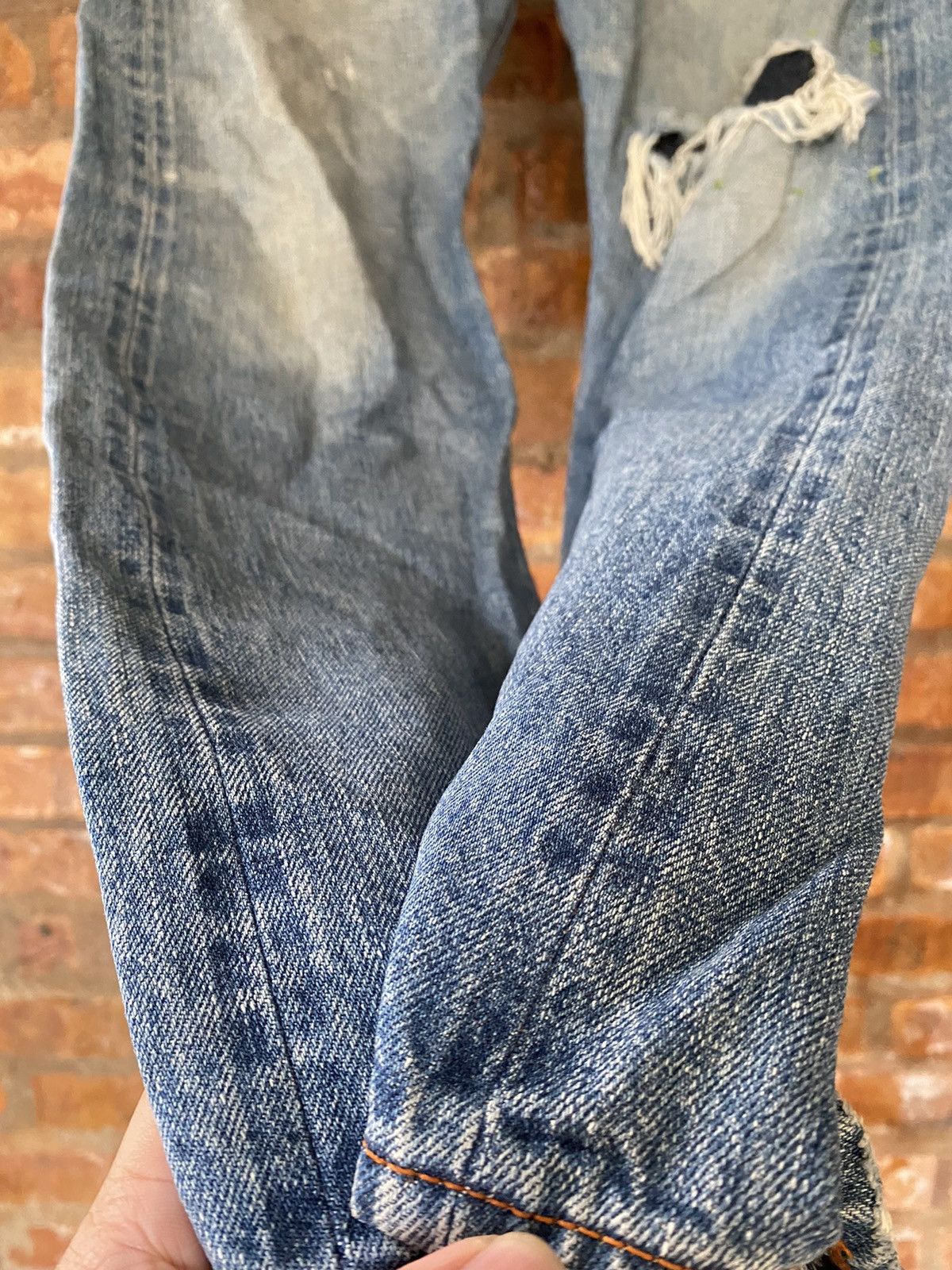 Lad Musician 2000s Nonactive Distressed Dirty Whisker selvedge denim Size US 31 - 11 Thumbnail