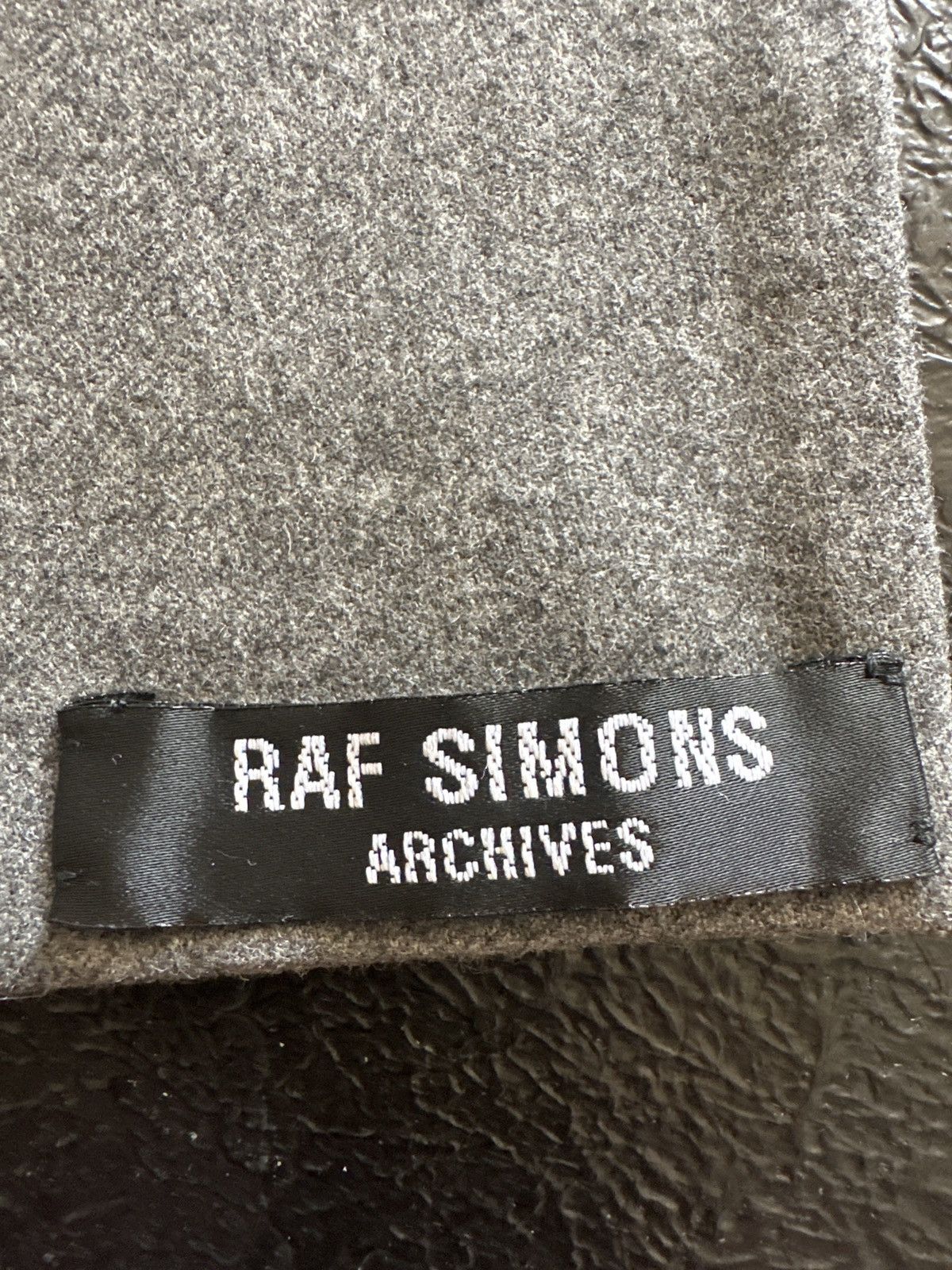 Raf Simons Raf Simons AW99 Archive Scarf Size ONE SIZE - 3 Thumbnail