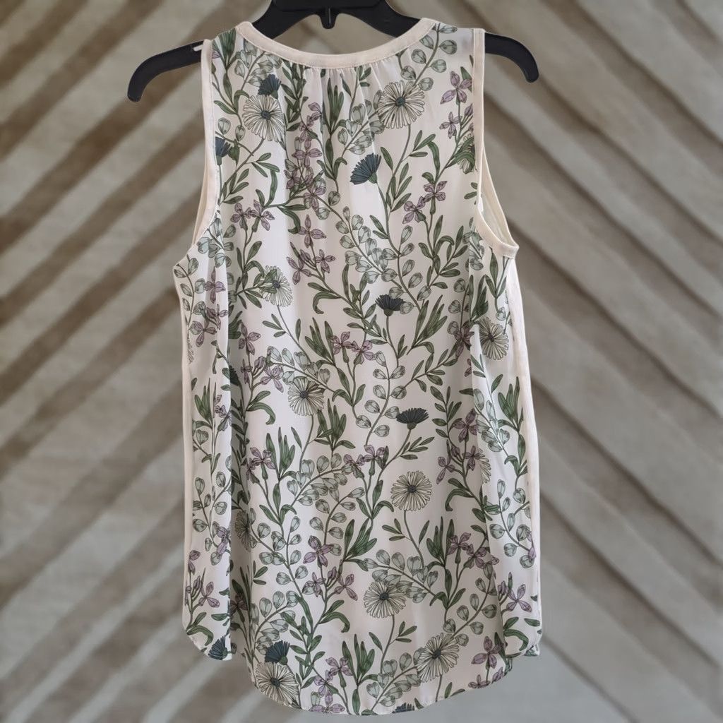 Ann Taylor Loft Outlet Ann Taylor Loft Women’s Tank Top Floral Back Wide Strap Size M Pink Casual Shirt Size M / US 6-8 / IT 42-44 - 1 Thumbnail