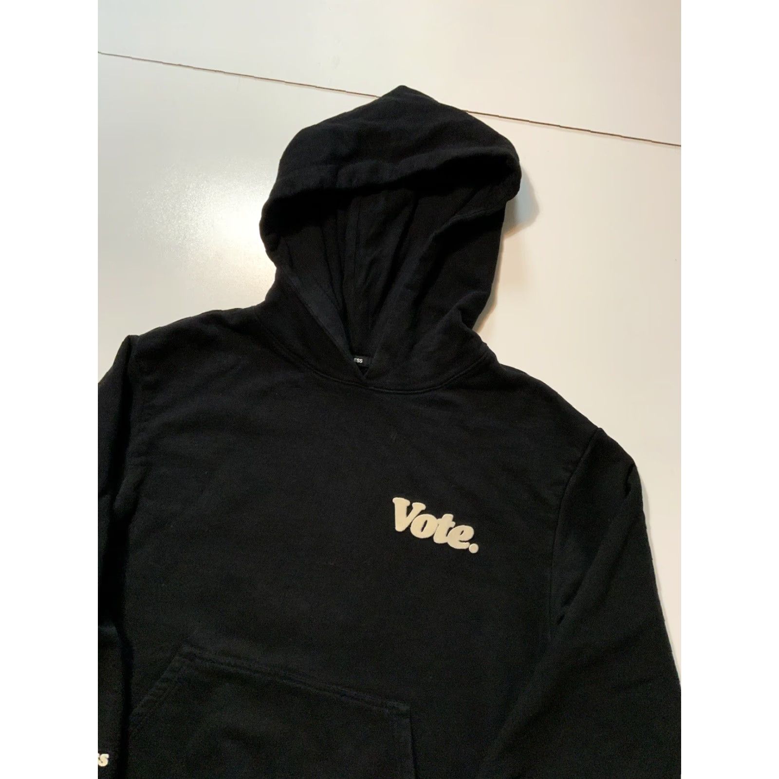 Talentless Talentless Vote Black Heavyweight Fleece Pullover Sweatshirt Hoodie Sz. S Mens Size S Pullover Hoodie Heavyweight Fleece Black Talentless Vote Mens S Size US S / EU 44-46 / 1 - 3 Thumbnail